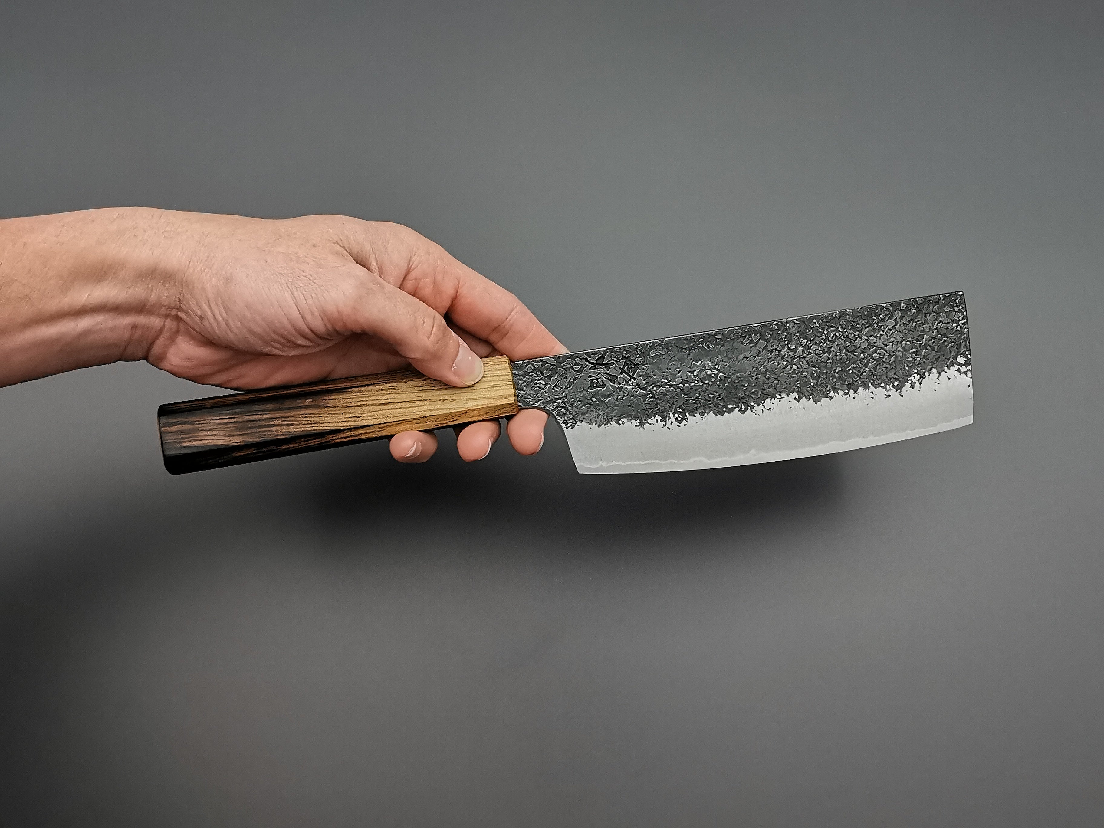 Premium Itsuo Doi Homura Guren Blue #2 Nakiri Knife - Japanese High-Carbon Steel Kitchen Knife for Professional Chefs & Home Cooking - Perfect for Slicing Vegetables, Herbs & Sushi Ingredients