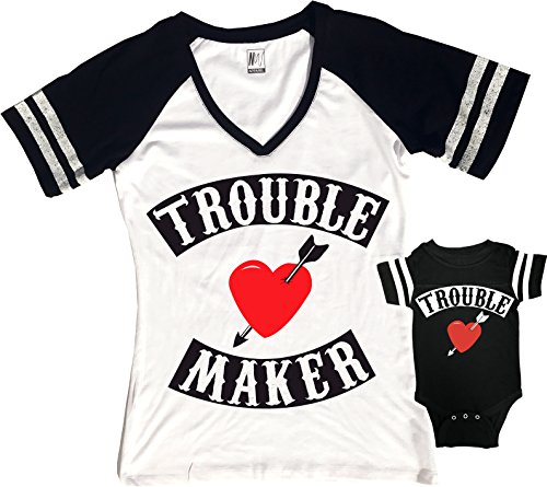 Mom White / Baby Black