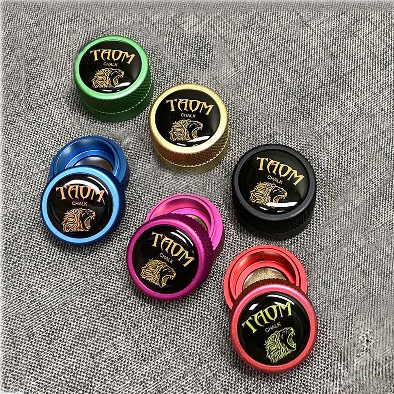 **TAOM Round Magnetic Pool Chalk Holder - Portable Billiard Chalk Cube Case for Cue Tips | Durable Snooker & Pool Table Accessories | Perfect for Home, Bar, and Professional Game Rooms**