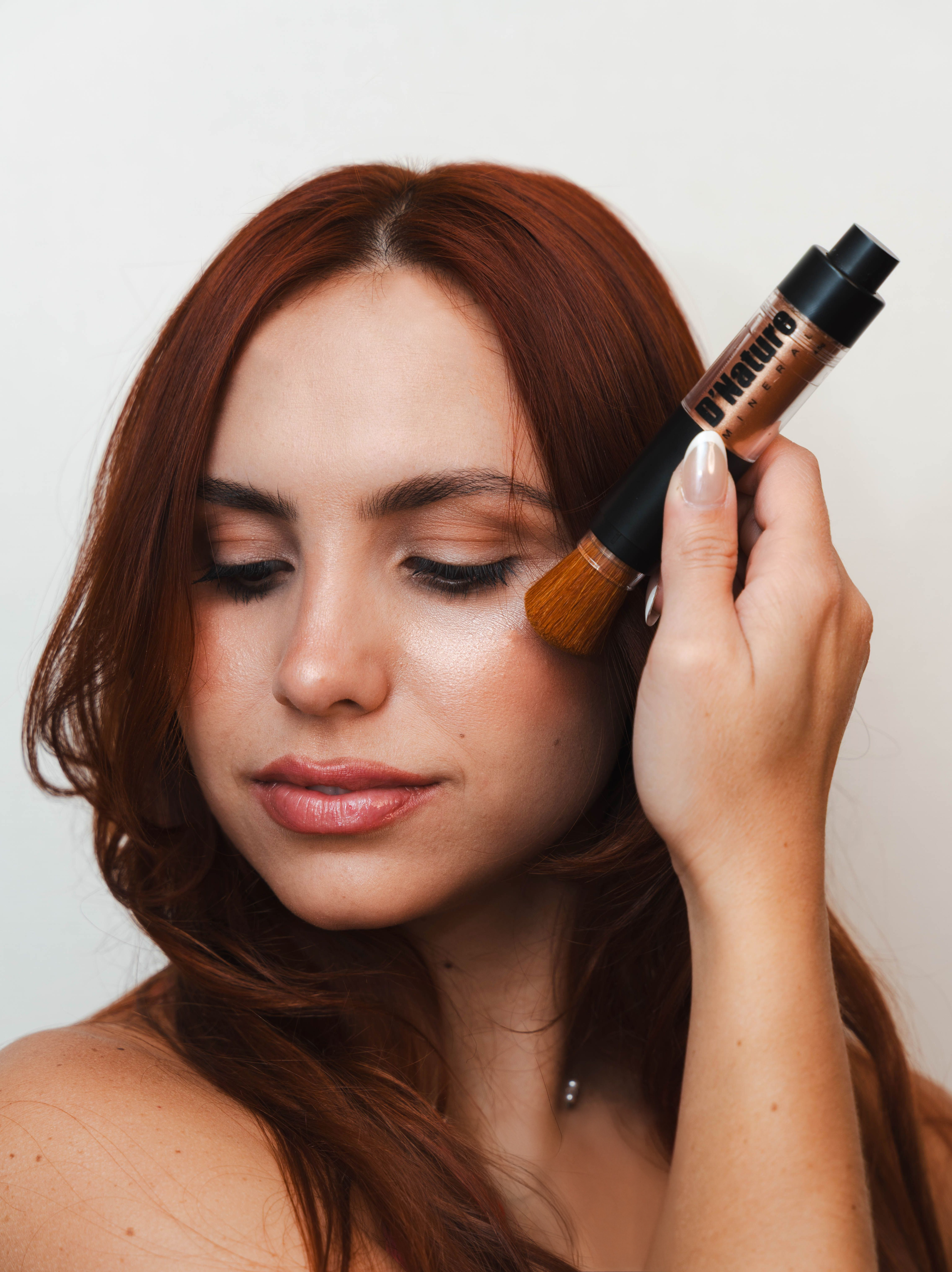Natural Mineral Blush Brush - Vegan & Cruelty-Free Makeup Brush for Flawless Blush Application | Perfect for Everyday Makeup & Professional Makeup Kits
