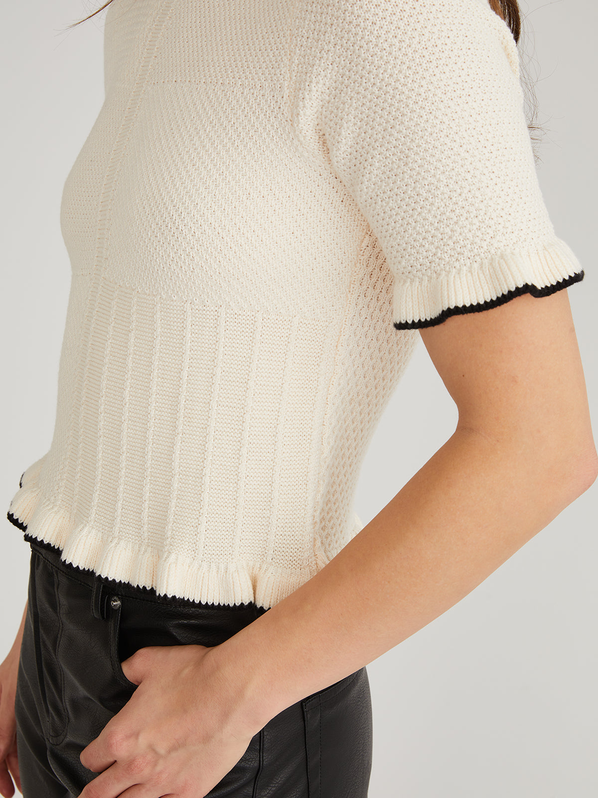 Caroline Women's Tipped Ruffle Pullover Sweater - Elegant Ruffled Neckline Casual Knit Top for Work, Date Night & Fall Layering