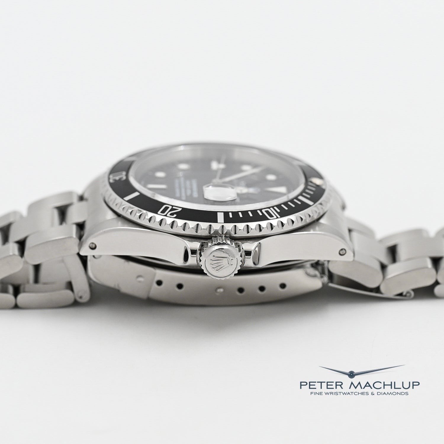 Original Rolex Submariner Date 40mm Men's Watch 1991 Model - Luxury Dive Watch for Professional Divers & Water Sports