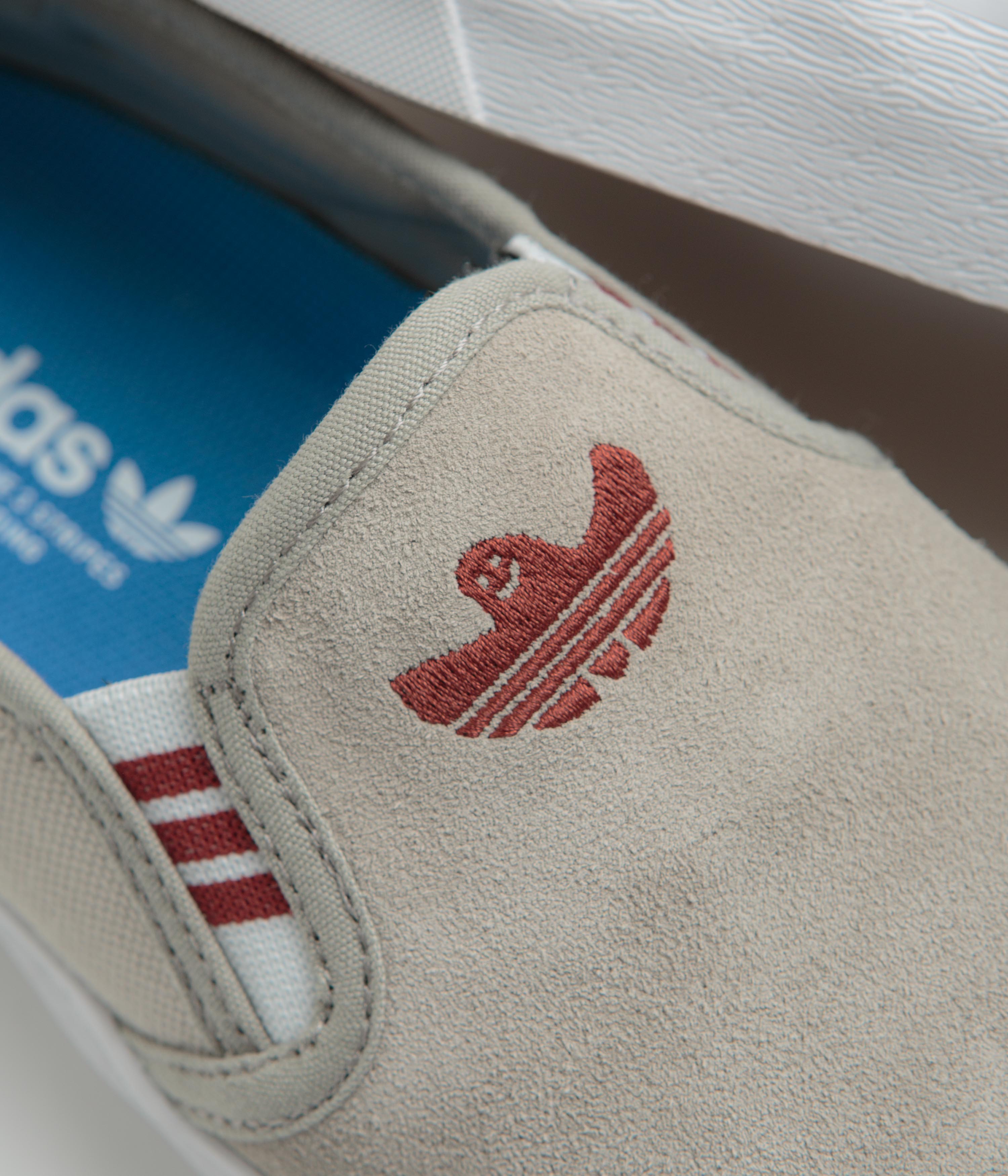 Adidas Shmooofoil Slip On Shoes - Putty Beige, Preloved Ruby & Wonder Alumina - Comfortable Casual Sneakers for Men & Women - Perfect for Walking, Running & Everyday Wear