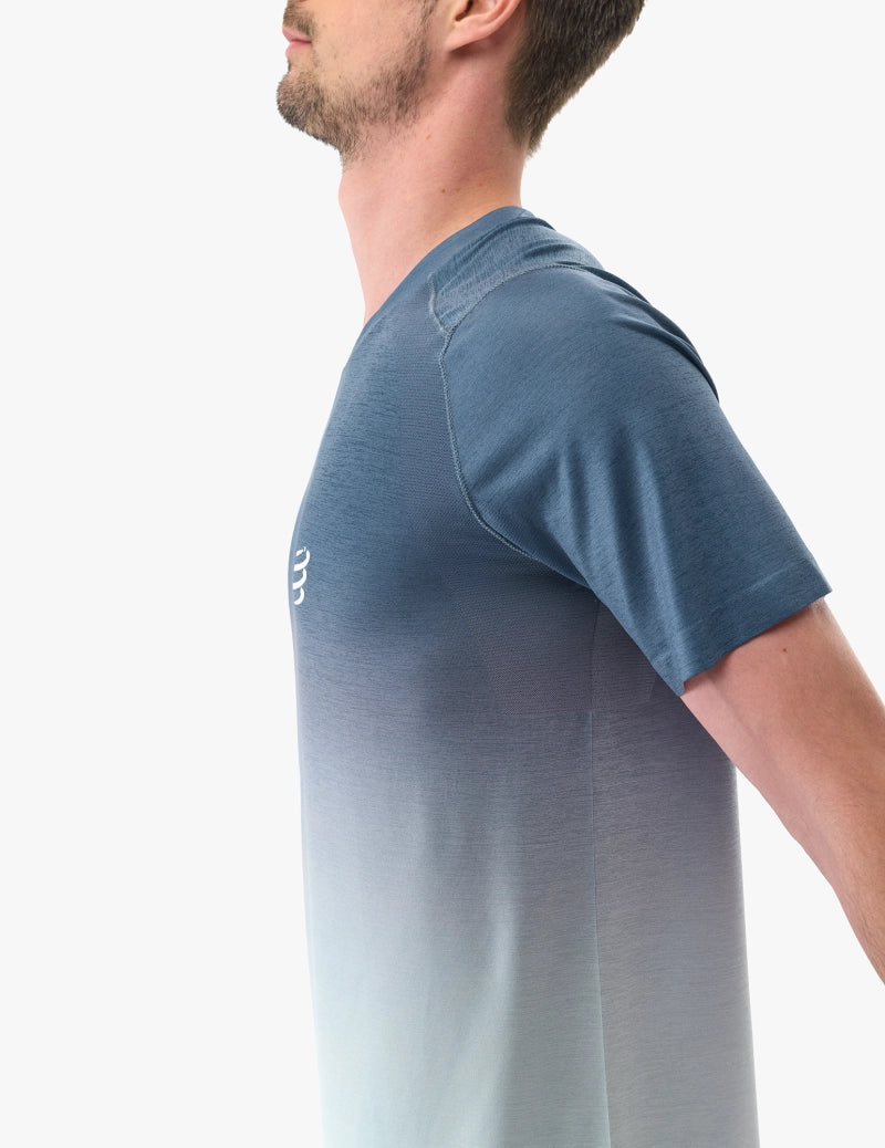 Compressport Men's Performance Short Sleeve T-Shirt - Moisture Wicking, Breathable Running Shirt for Men (Poseidon/Ice Flow) | Ideal for Marathon, Gym Workouts & Outdoor Activities