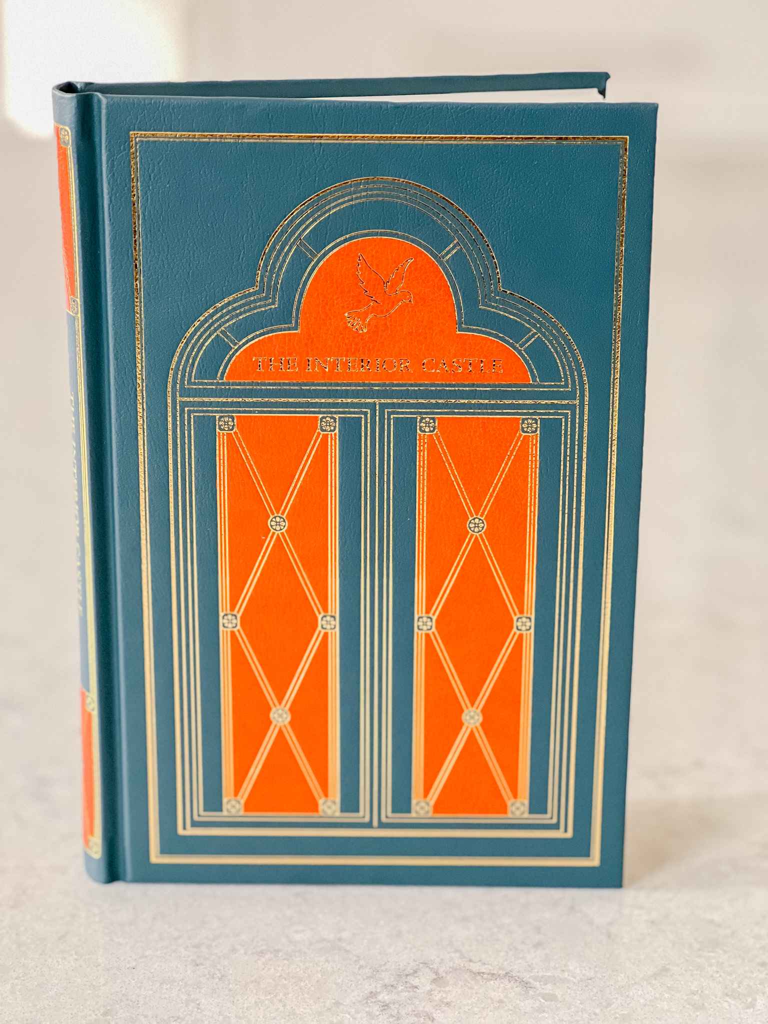 The Interior Castle by St. Teresa of Avila - Classic Christian Mysticism Book for Spiritual Growth & Meditation | Perfect for Bible Study, Prayer Groups & Personal Reflection
