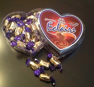 Delicious Chocolate Eclairs - Perfect for Parties & Desserts