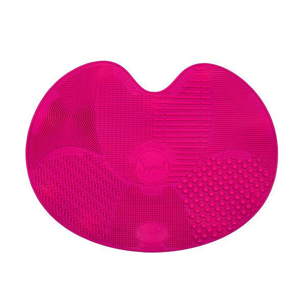 Sigma Spa Brush Cleaning Mat - Silicone Brush Cleaner for Makeup & Paint Brushes | Perfect for Salon, Home & Professional Use