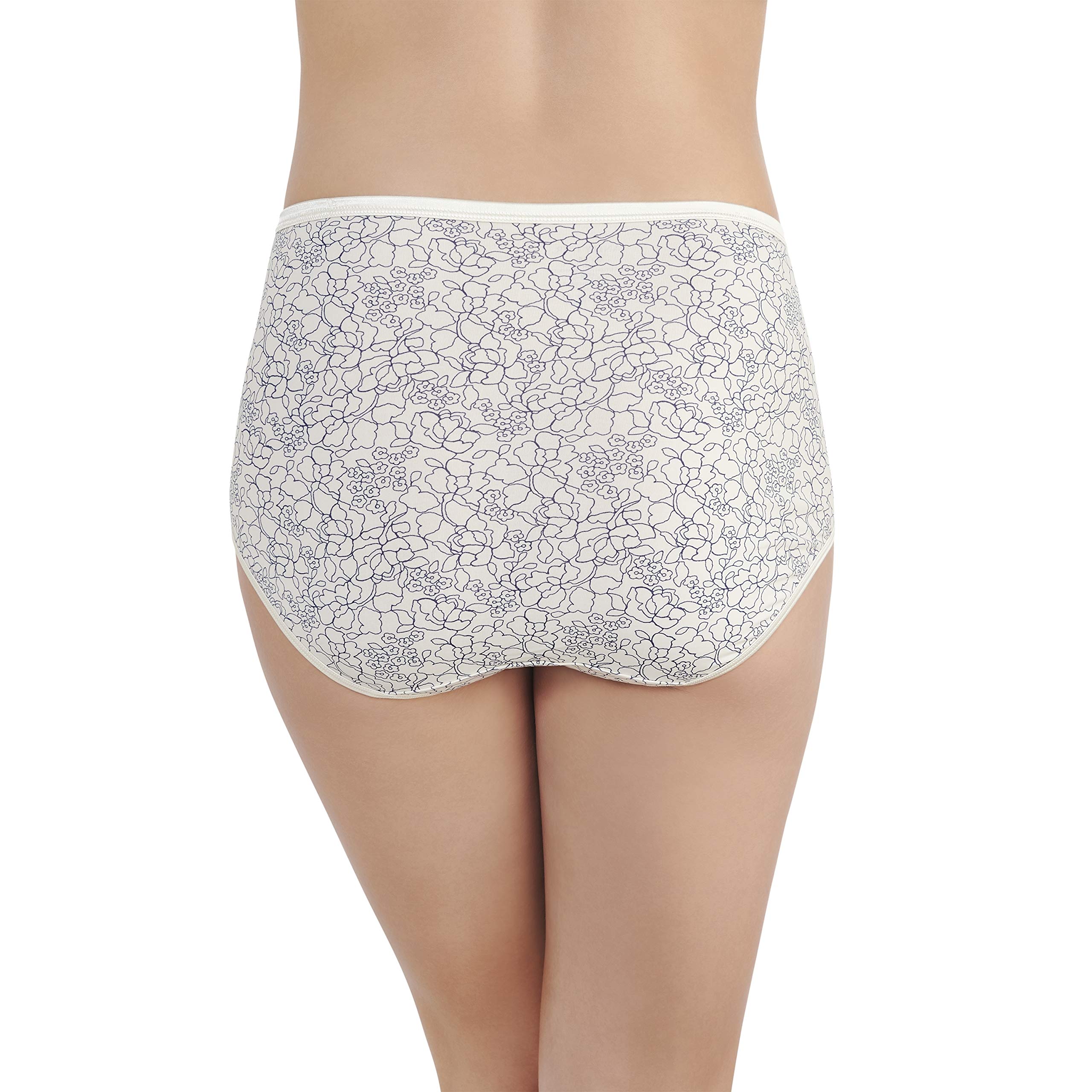 Vanity Fair Women's Illumination Brief Panties - Silky Stretch Underwear with Satin Trim for Comfort & Elegance | Perfect for Everyday Wear, Special Occasions & Gift Giving