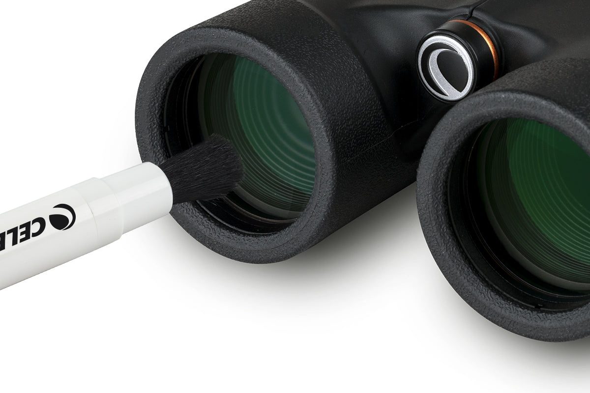 Professional Lens Cleaning Kit for Cameras, Glasses & Screens - Microfiber Cloth, Brush & Solution - Perfect for DSLR, Smartphones & Eyewear Care