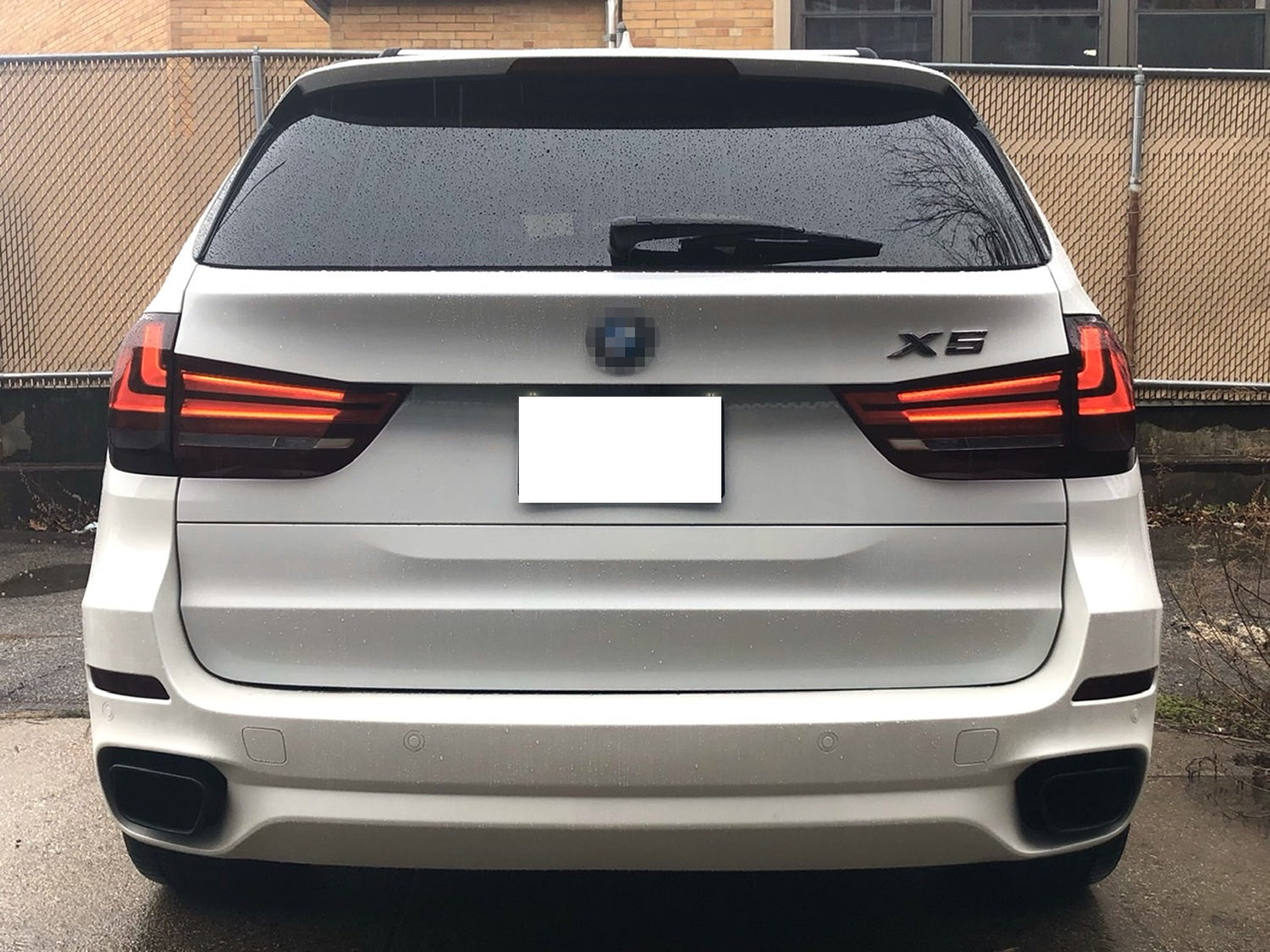 Dark Smoke Lens Rear Bumper Reflector for 2014-2019 BMW F15 X5 M Sport - Upgrade Your Vehicle's Style & Safety (Perfect for Night Driving and Custom Car Modifications)