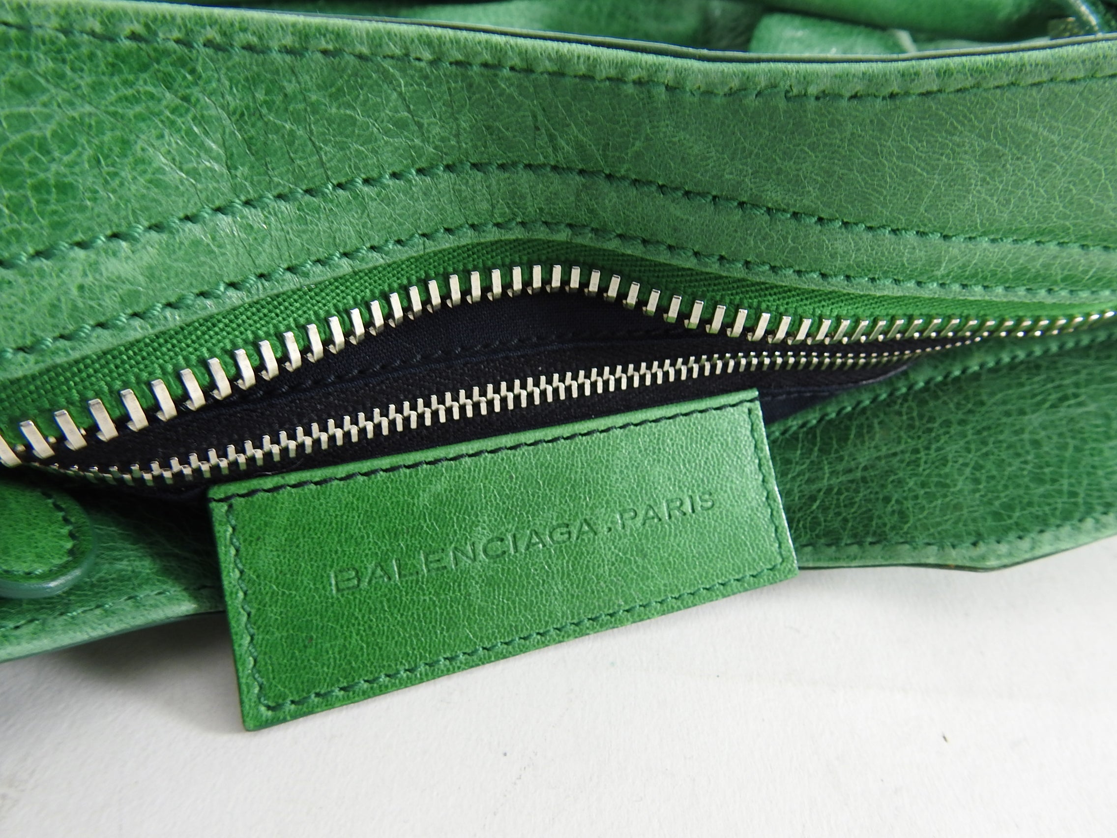 Balenciaga Green Motocross Giant 21 City Bag - Luxury Designer Handbag for Women, Perfect for Everyday Use, Travel & Fashion Accessories