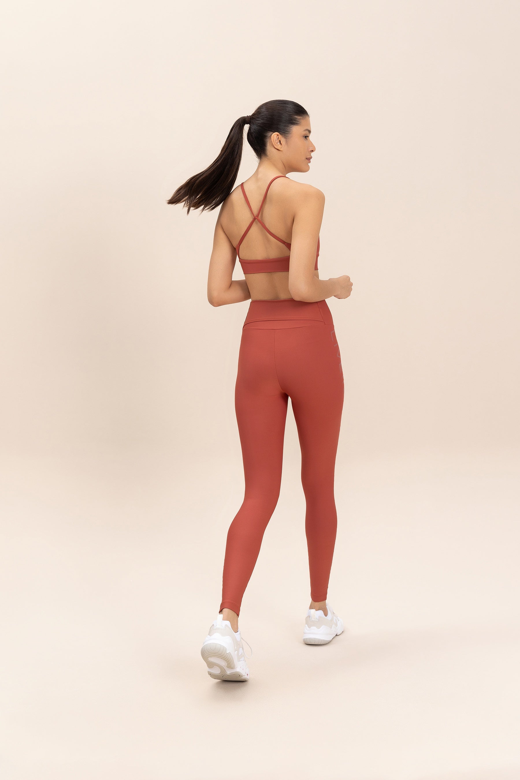 Hydefit® Adaptiv Fit Sports Bra - High Support, Breathable & Comfortable for Running, Yoga & Gym Workouts - Perfect for Active Women & Fitness Enthusiasts