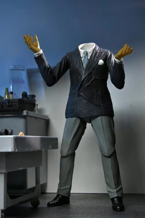 Universal Monsters Ultimate Invisible Man Action Figure - Collectible Toy for Horror Fans, Halloween Decor & Movie Memorabilia Display