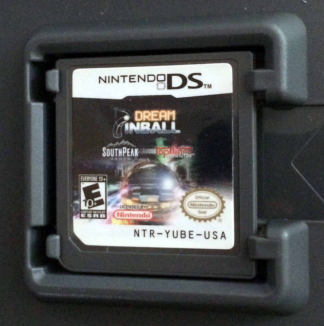 Dream Pinball 3D - Nintendo DS Game (Renewed) | Award-Winning Arcade Pinball Simulation | Perfect for Family Game Nights & Retro Gaming Enthusiasts