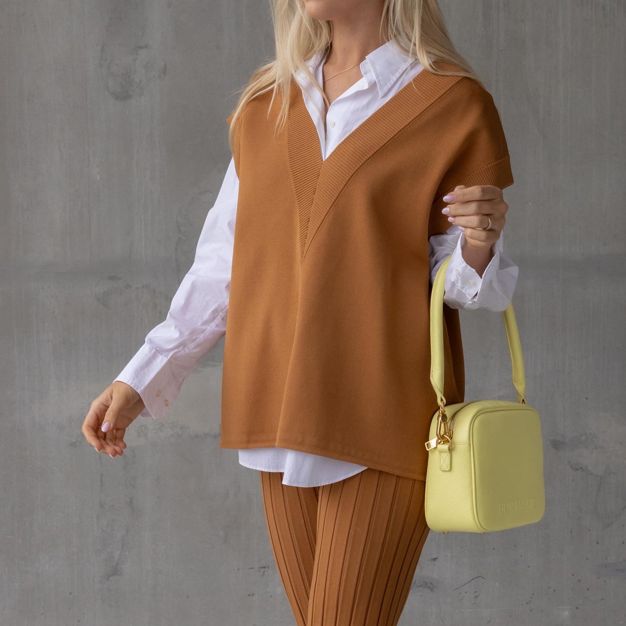 Stylish Sidekick Leather Crossbody Bag in Lemon - Perfect for Everyday Use, Travel & Casual Outings