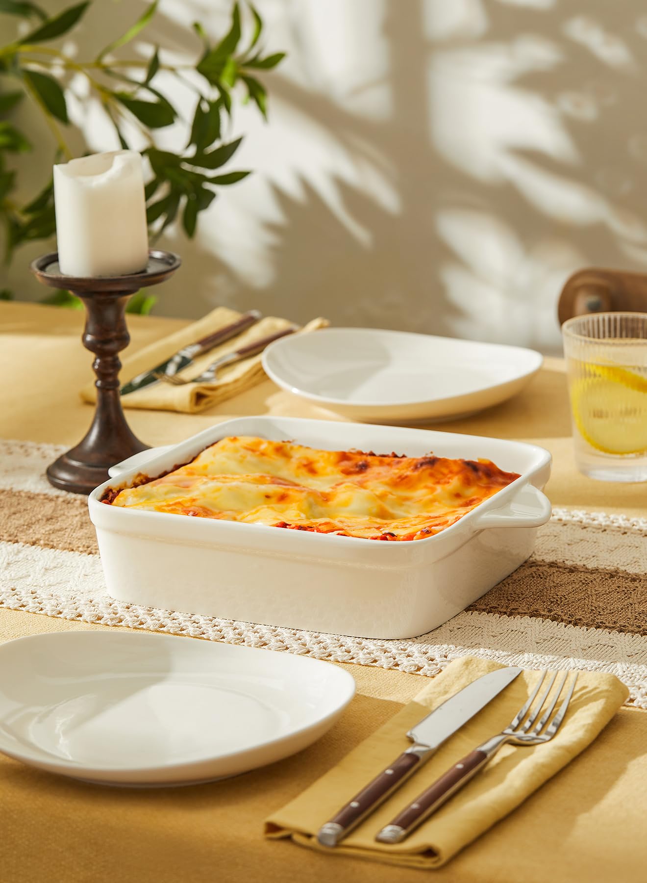 Sweese 8x8 Inch Square Porcelain Baking Dish with Double Handles - Non-Stick Oven Safe Casserole Pan for Brownies, Lasagna, Roasting - Perfect for Baking, Serving & Entertaining - Microwave & Dishwasher Safe