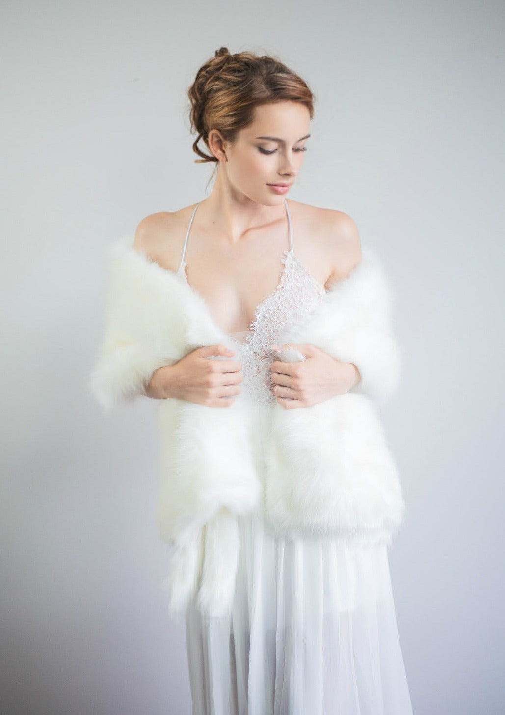Ivory White Fur Shawl - Soft & Luxurious Winter Wrap for Women (Lilian Ivy03) | Perfect for Weddings, Parties & Cold Weather Fashion