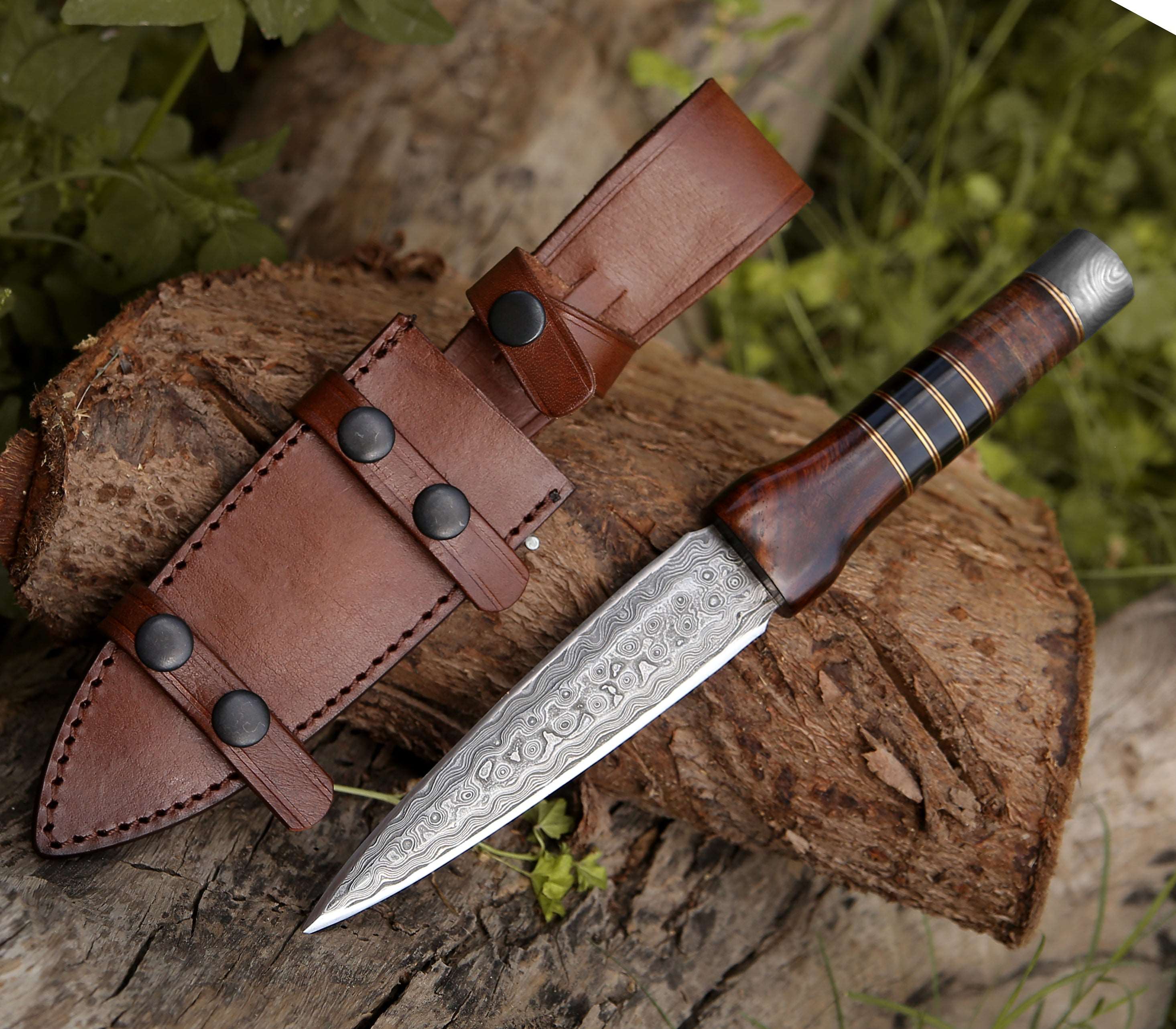 Handmade Damascus Steel Dagger with Leather Sheath - Tactical Knife for Outdoor Survival, Hunting & Camping Gear | Collector's Edition Combat Knife