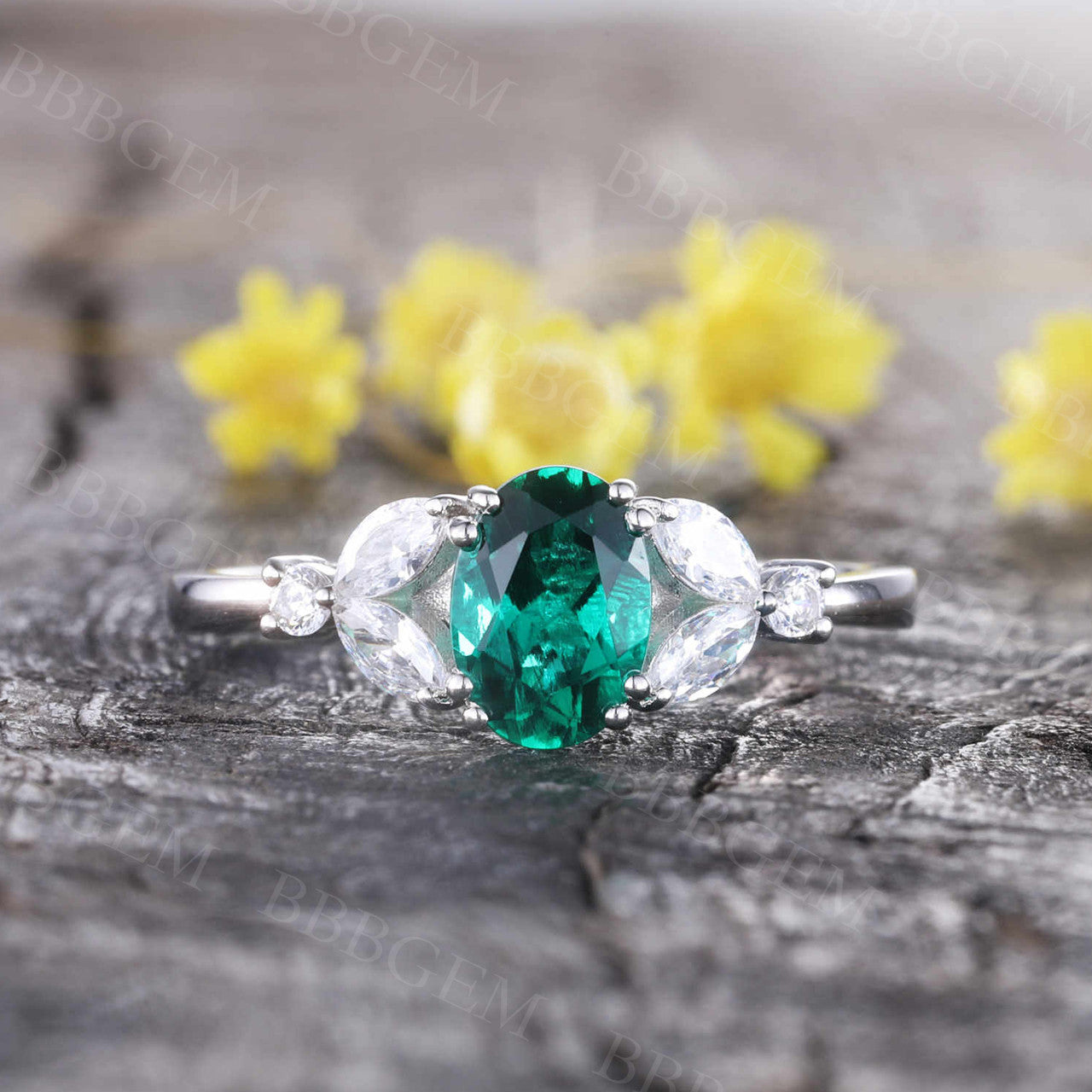 Art Deco Style Marquise Cut Emerald Green Moissanite Diamond Engagement Ring for Women - Vintage Inspired Wedding, Proposal & Anniversary Jewelry Gift