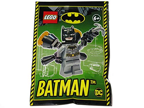 LEGO Superheroes Batman Minifigure with Rocket Pack & Grappling Hook Gun - Collectible Action Figure for Kids & Adults | Superhero Play, Display & Gift Idea