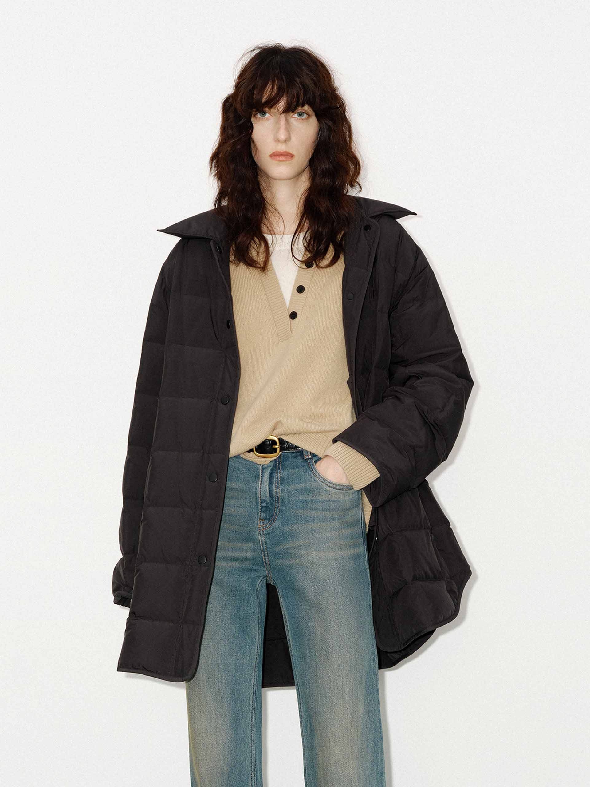 Women's Lapel Collar Midi Puffer Coat - Winter Warm Quilted Jacket with Stand Collar for Outdoor Activities, Travel & Daily Wear