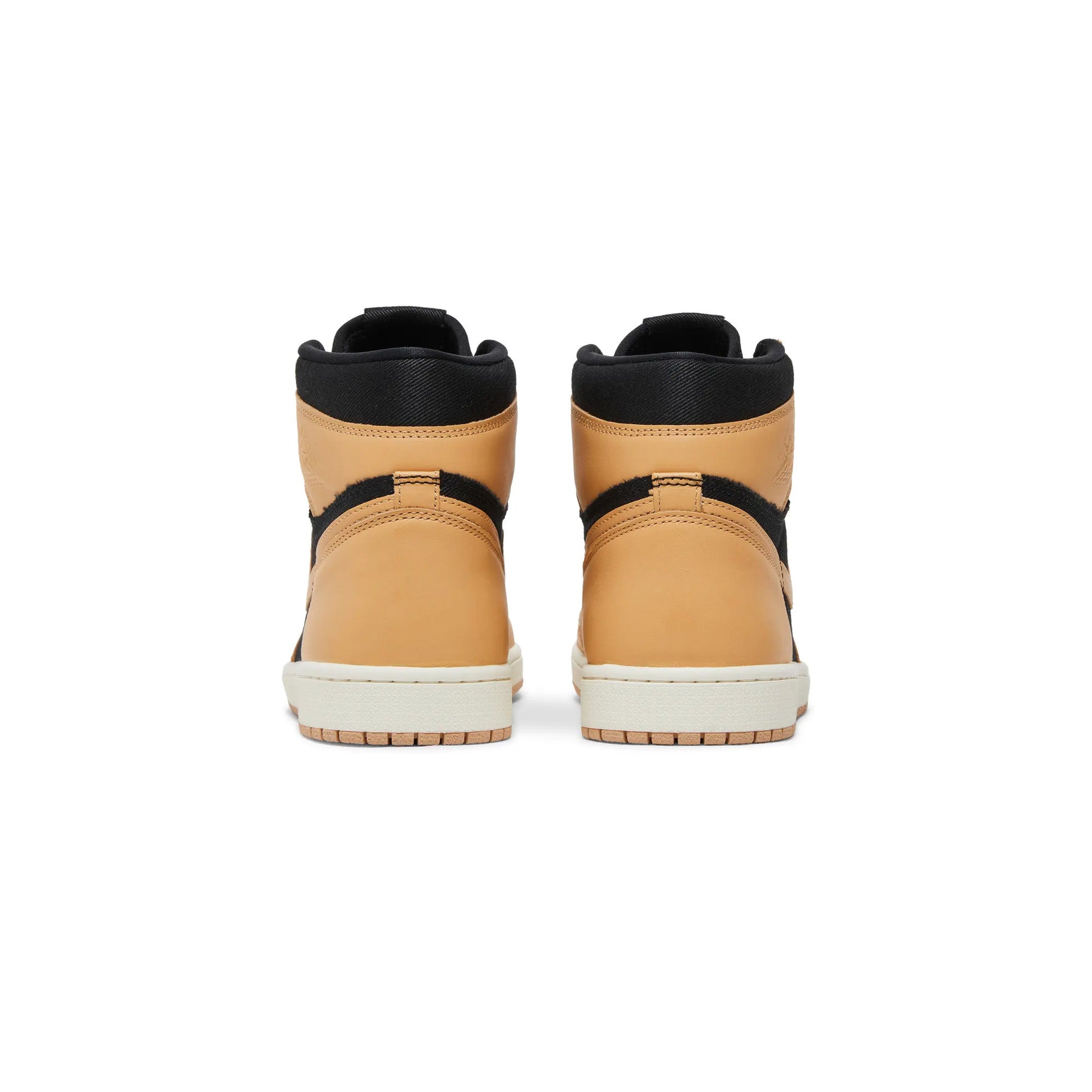 Air Jordan 1 Retro High OG 'Heirloom' Sneakers (2022) - Men's Basketball Shoes for Streetwear & Casual Style