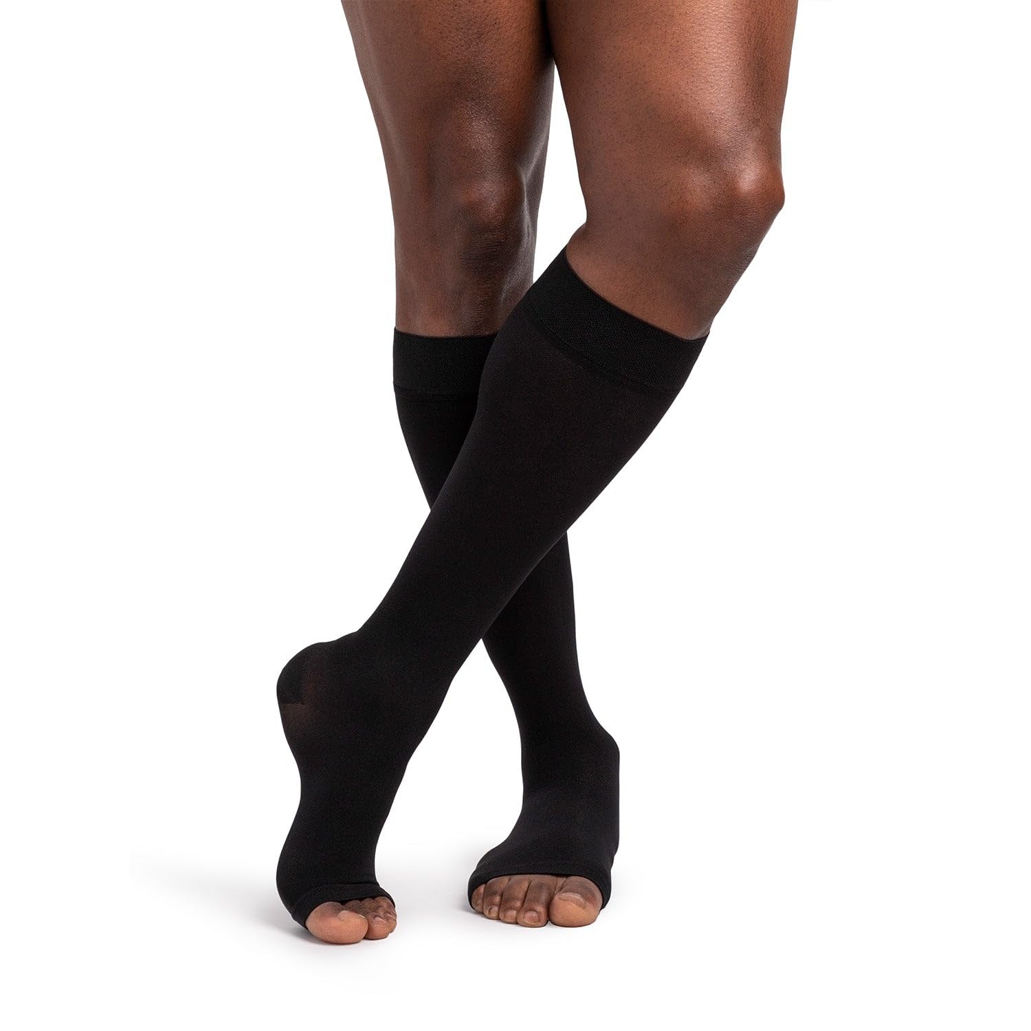 Sigvaris Dynaven 973 30-40 mmHg Open Toe Knee High Compression Stockings with Grip Top - Light Beige ML - Medical Support for Varicose Veins, Edema & Circulation - Perfect for Nurses, Travel & Daily Wear