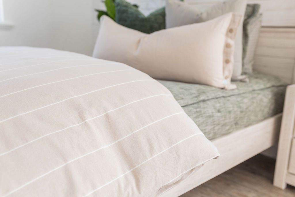 Premium Remington Duvet Cover Set - Soft & Breathable Bedding for All Seasons | Perfect for Master Bedroom, Guest Room & Dorm Decor