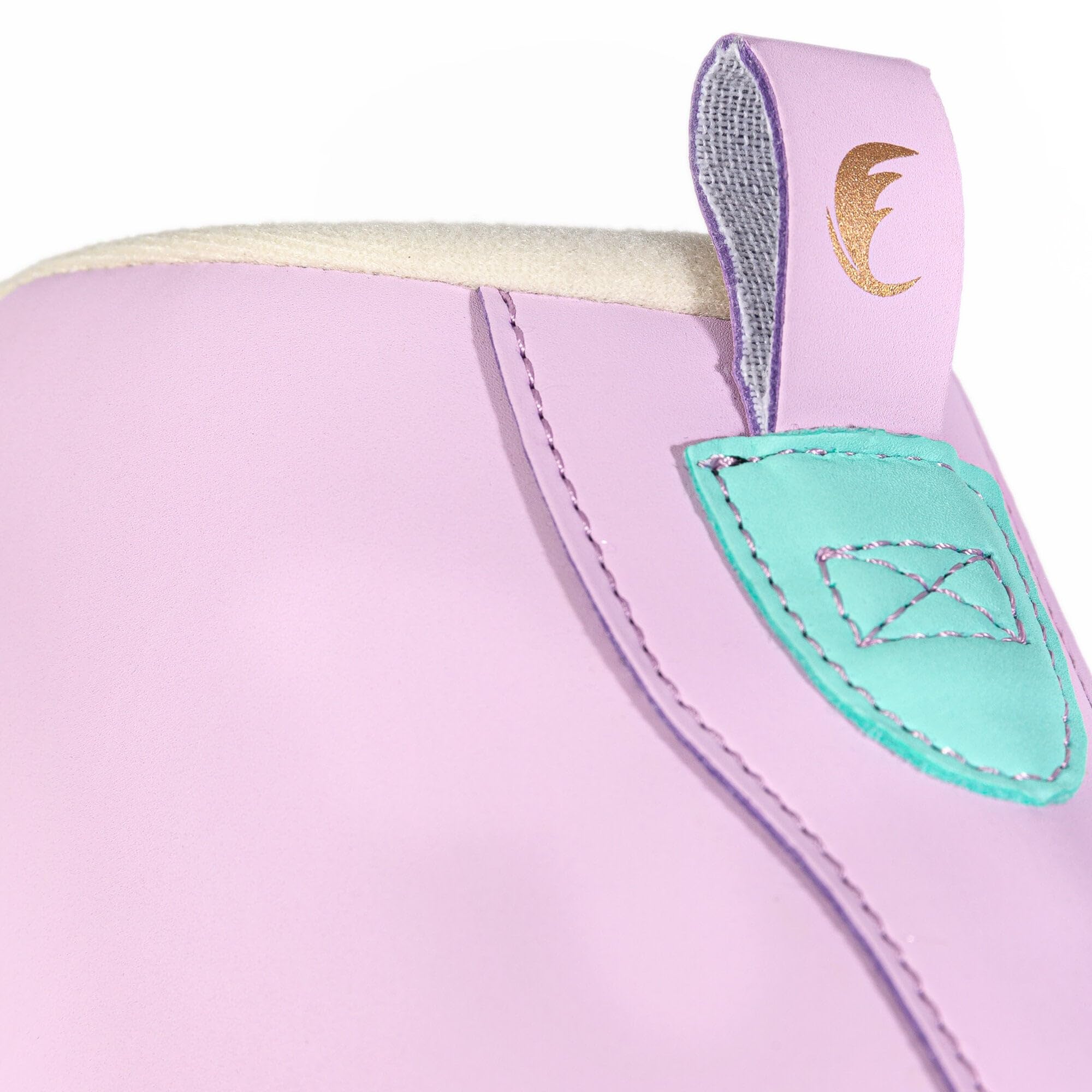 Chaya Melrose Lavender Roller Skates for Women - Outdoor & Indoor Skating - Comfortable Quad Roller Skates for Beginners & Adults - Perfect for Rinks, Parks & Fitness