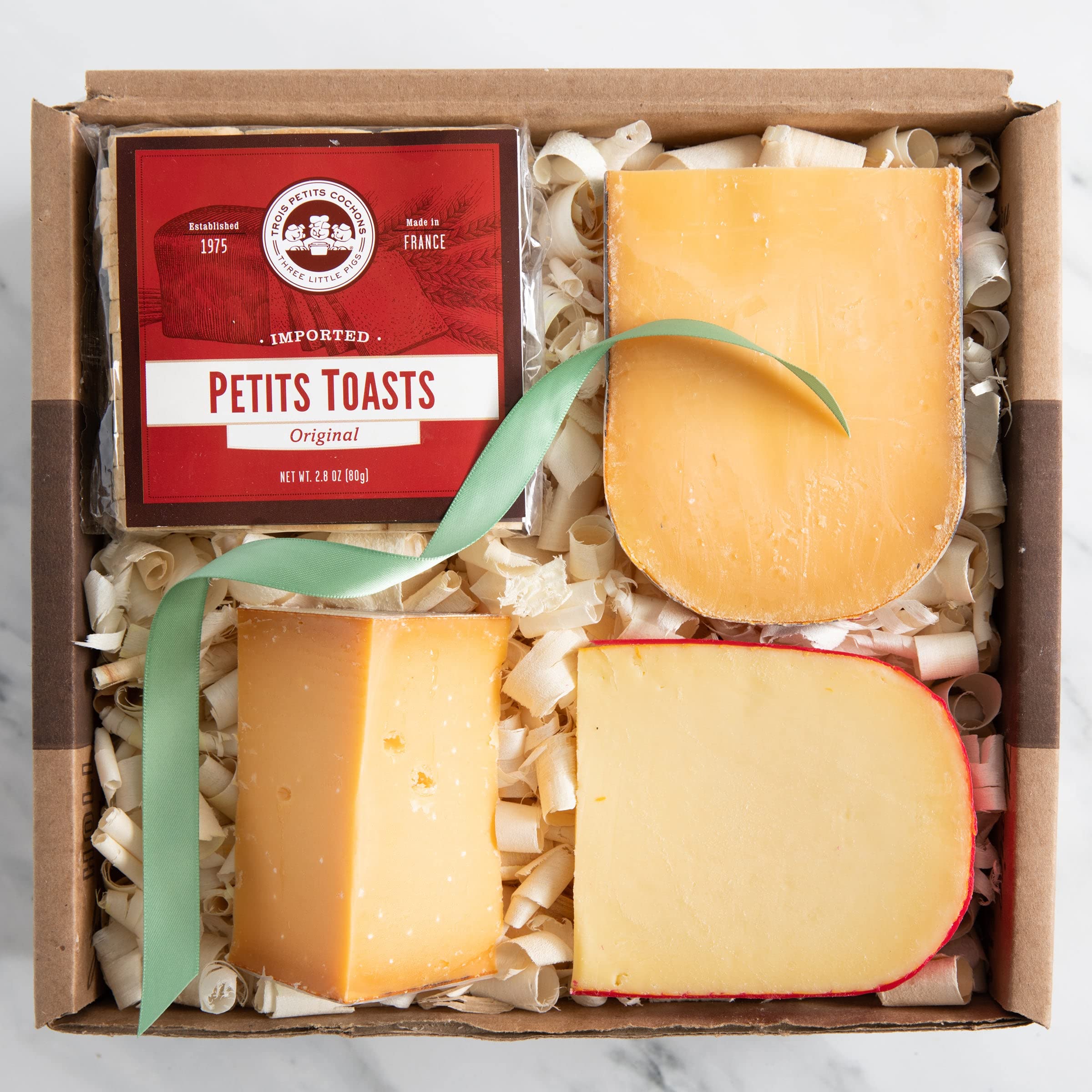 Aged Dutch Gouda Cheese in Elegant Gift Box - 25.25 oz | Premium Imported Cheese for Gourmet Gifts, Charcuterie Boards & Wine Pairings