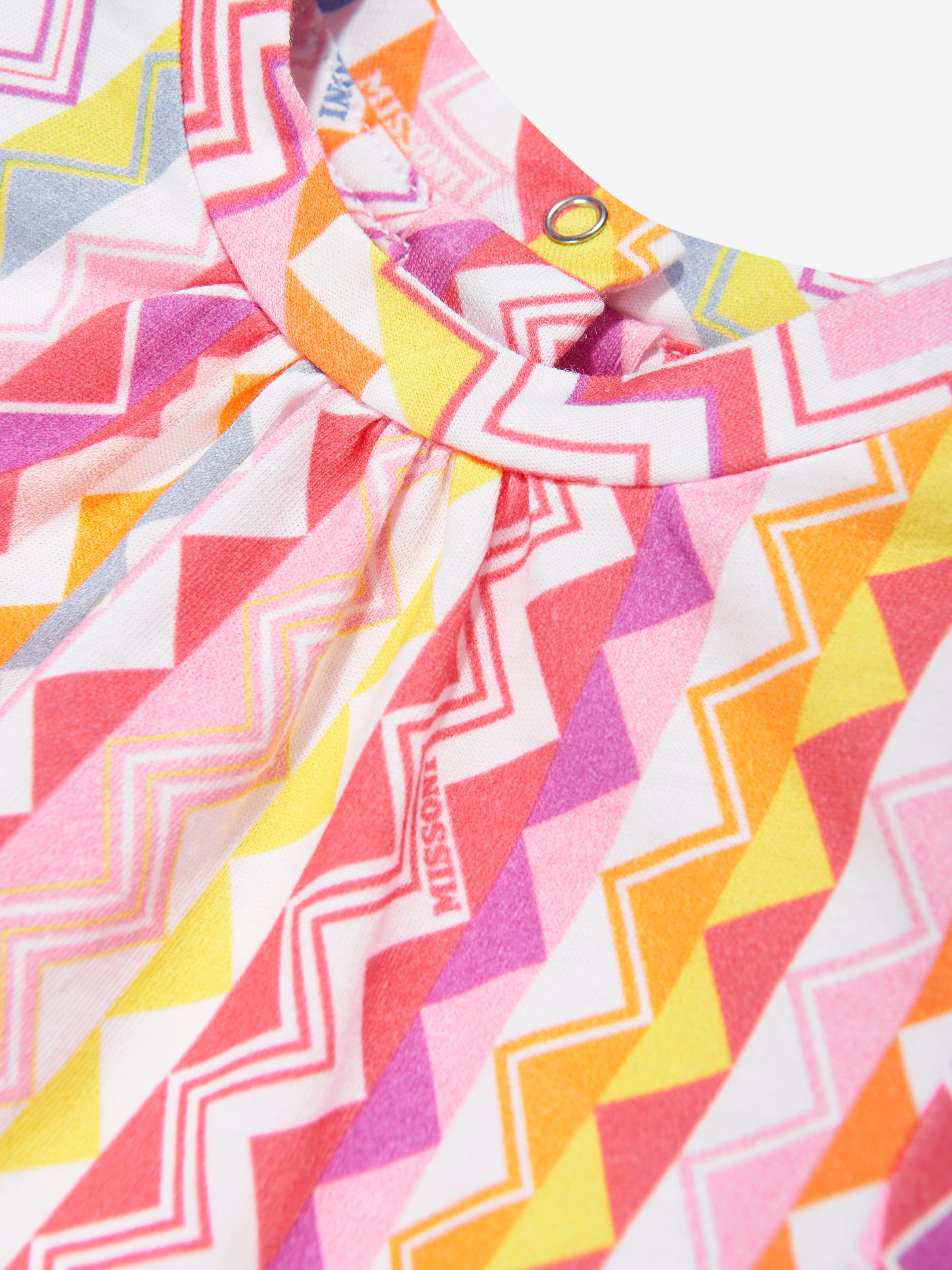 Stylish Baby Girls' Zigzag Pattern T-Shirt in Multicolors - Perfect for Playdates, Family Outings & Photo Shoots