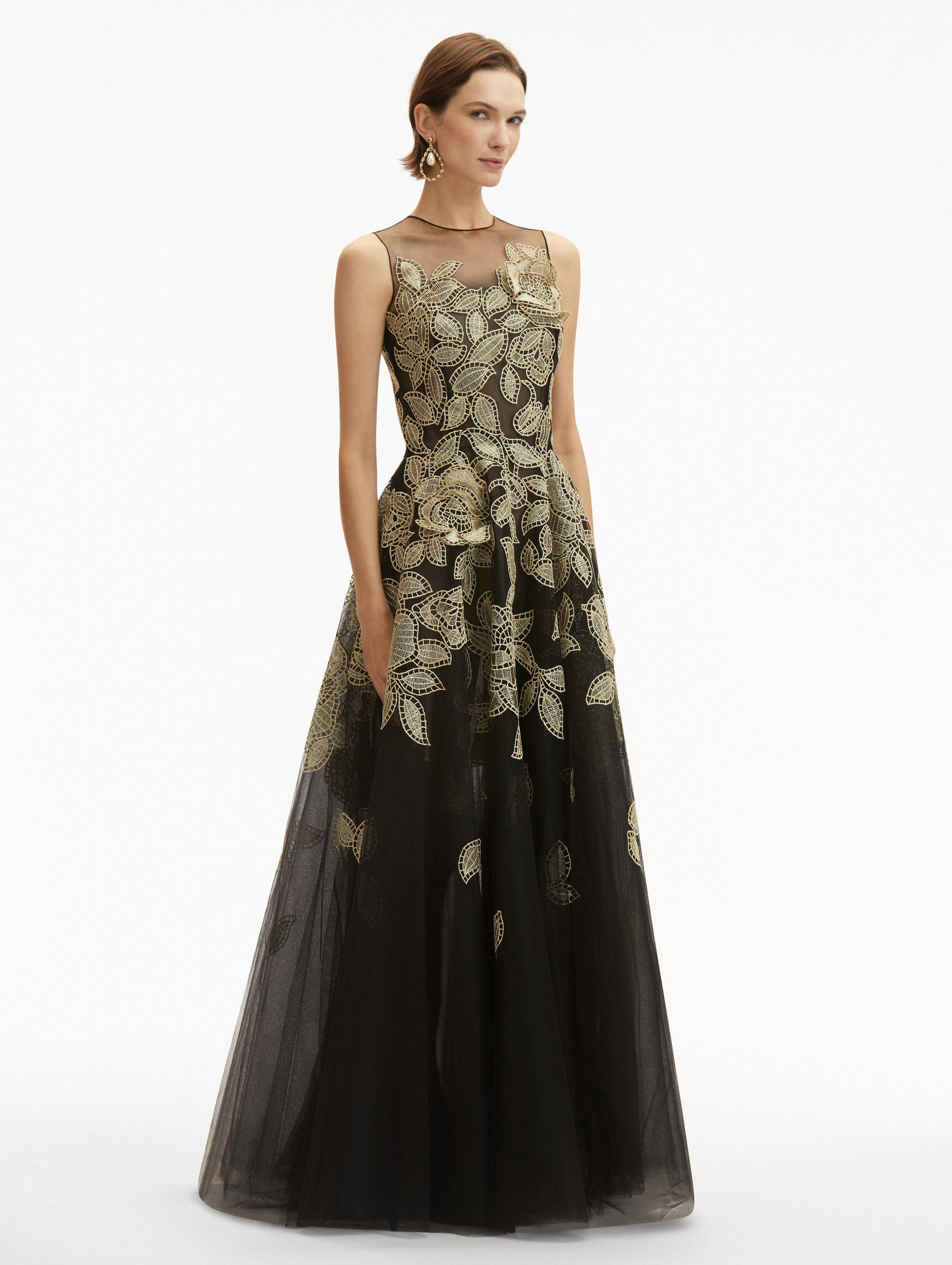 Elegant Gold Foil Rose Appliqué Evening Gown - Perfect for Prom, Wedding, and Formal Events