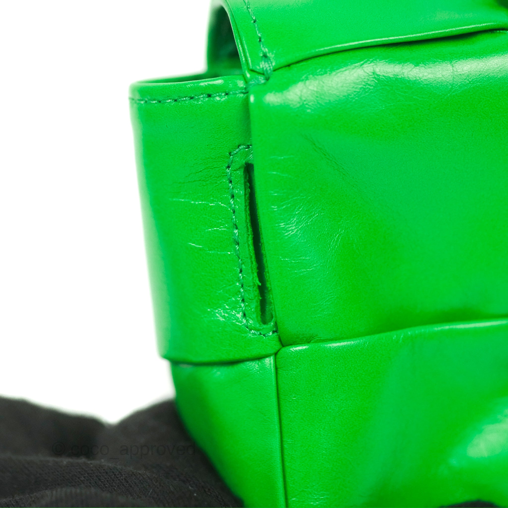 Bottega Veneta Mini Cassette Belt Bag - Parakeet Green Intreccio Leather Crossbody Bag for Women | Perfect for Everyday Use, Travel & Night Out