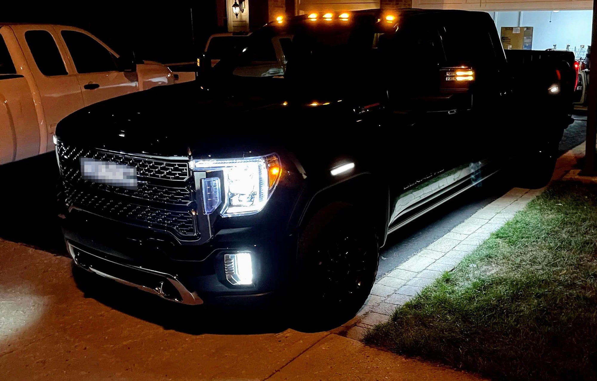 4-Piece White LED Fender Side Markers with Smoke Lens for 2020+ GMC Sierra 2500/3500 - Upgrade Your Truck's Style & Visibility for Night Driving and Off-Road Adventures