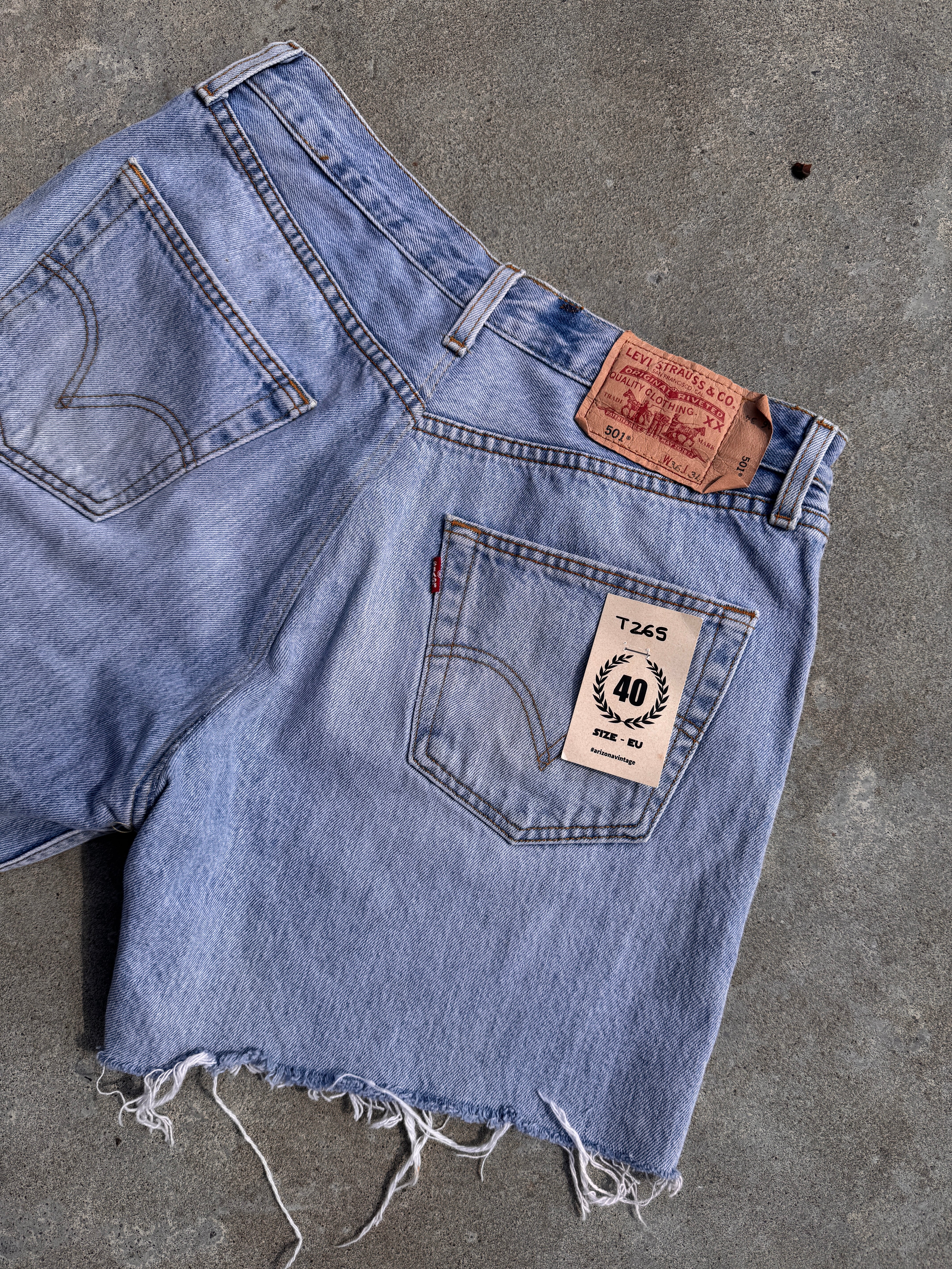 Levi's 501 Light Wash Denim Shorts for Men - Size EU40 W30 - Classic Fit, Comfortable & Stylish for Summer Outfits, Casual Wear & Beach Vacations