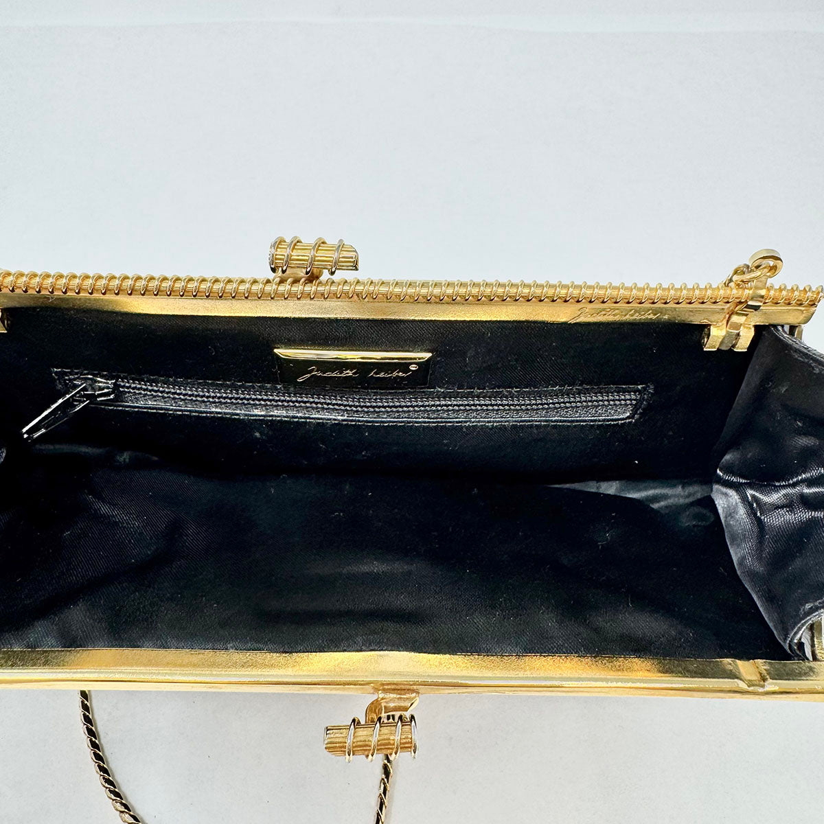 Judith Leiber Luxury Crystal Embellished Evening Clutch Bag for Women - Perfect for Weddings, Galas & Special Occasions