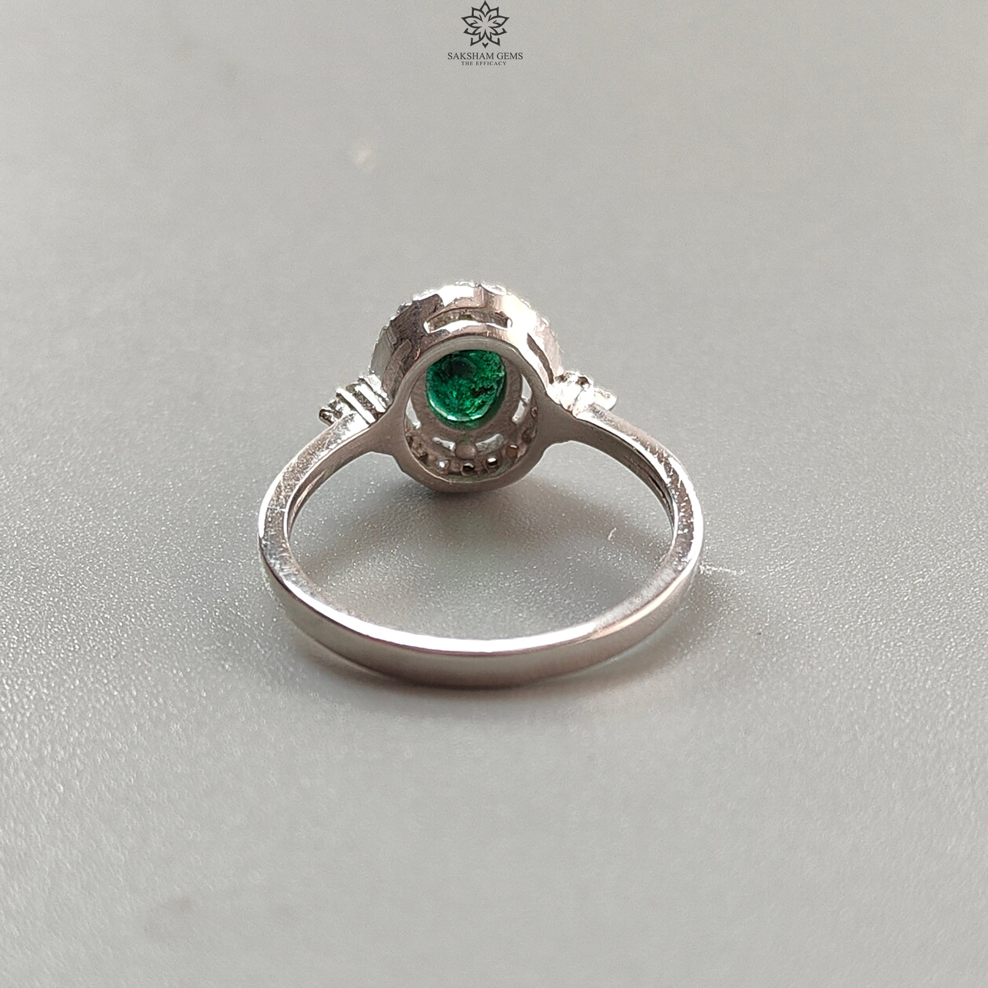 Natural Untreated Emerald Oval Faceted Cut Ring - 925 Sterling Silver Prong Set, 2.59gms, Size 7 US | Elegant Jewelry for Women, Perfect for Weddings, Parties & Special Occasions