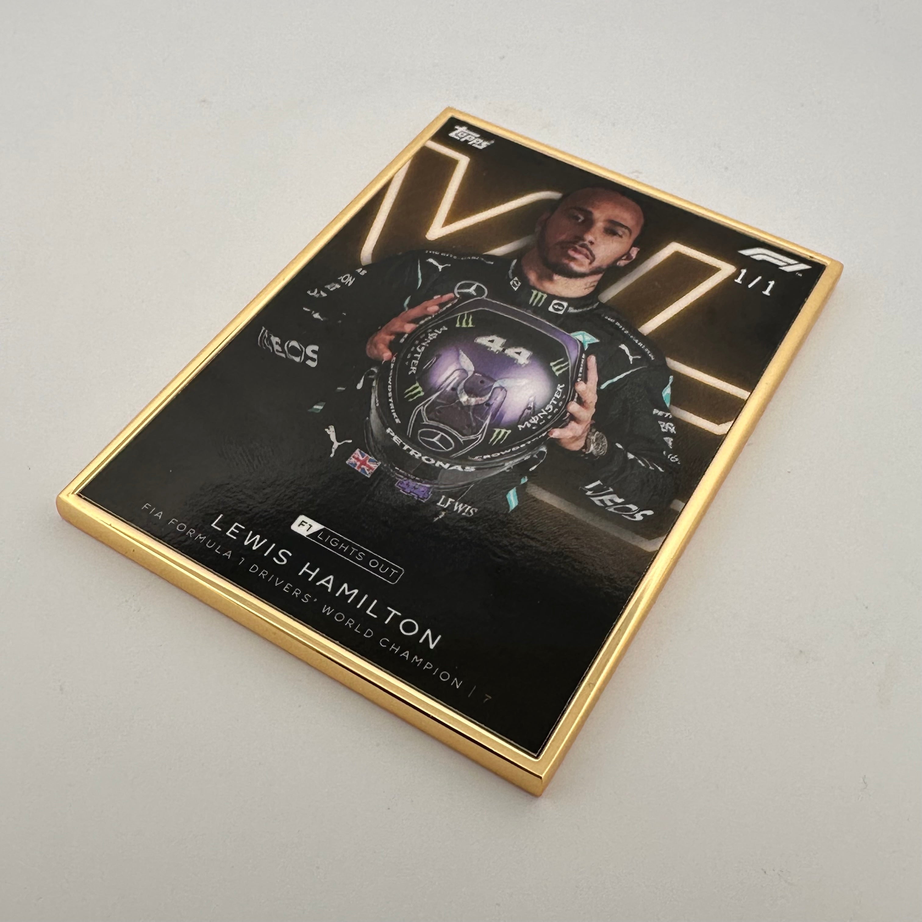1/1 Gold Frame Lewis Hamilton 2021 World Champion Collectible - Perfect for F1 Fans, Memorabilia Displays & Motorsport Enthusiasts