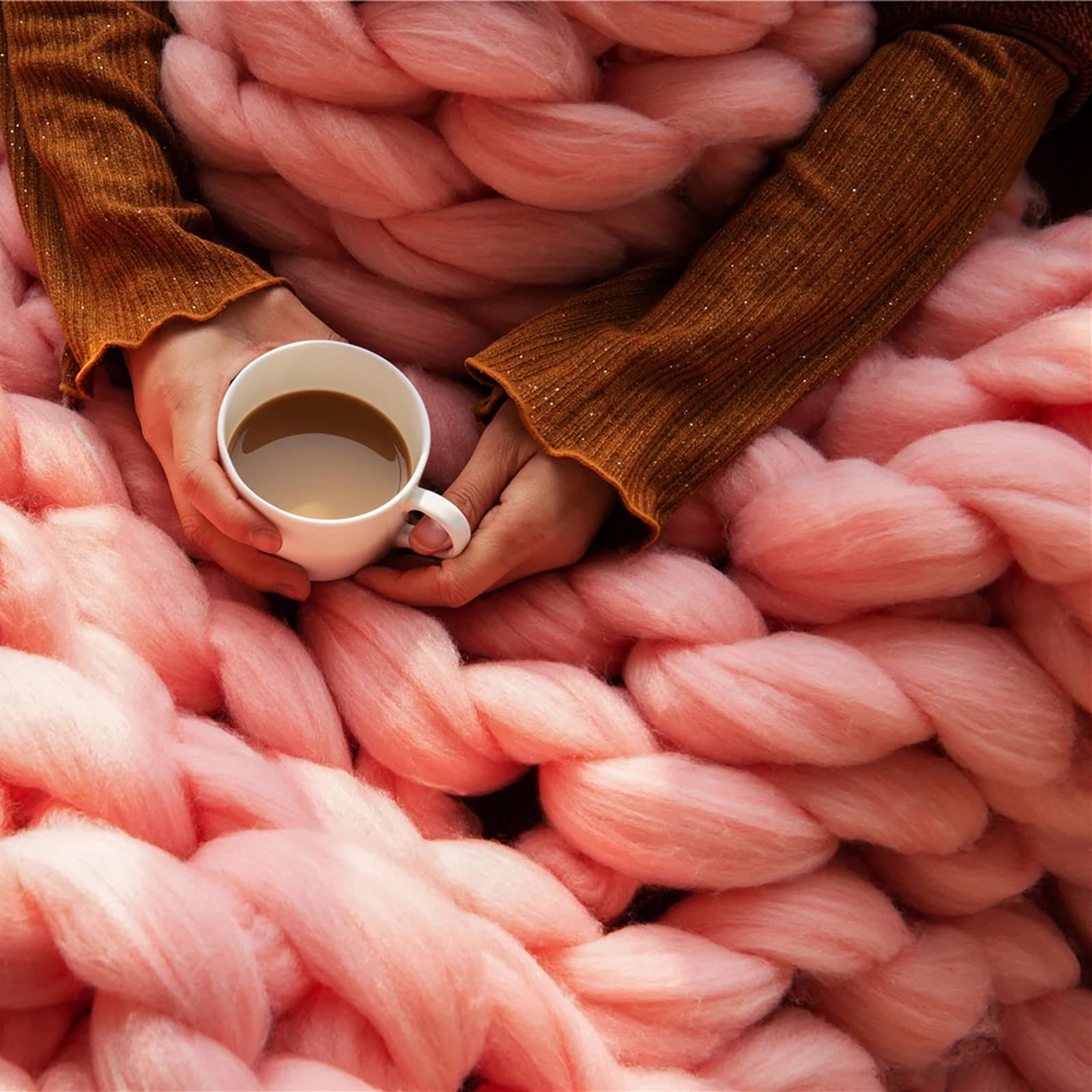 Chunky Knit Throw Blanket - Handmade Soft & Cozy Wool Blanket for Sofa, Bed, Yoga - 60x80cm Pink Home Decor Gift - Perfect for Living Room, Nursery & Winter Warmth