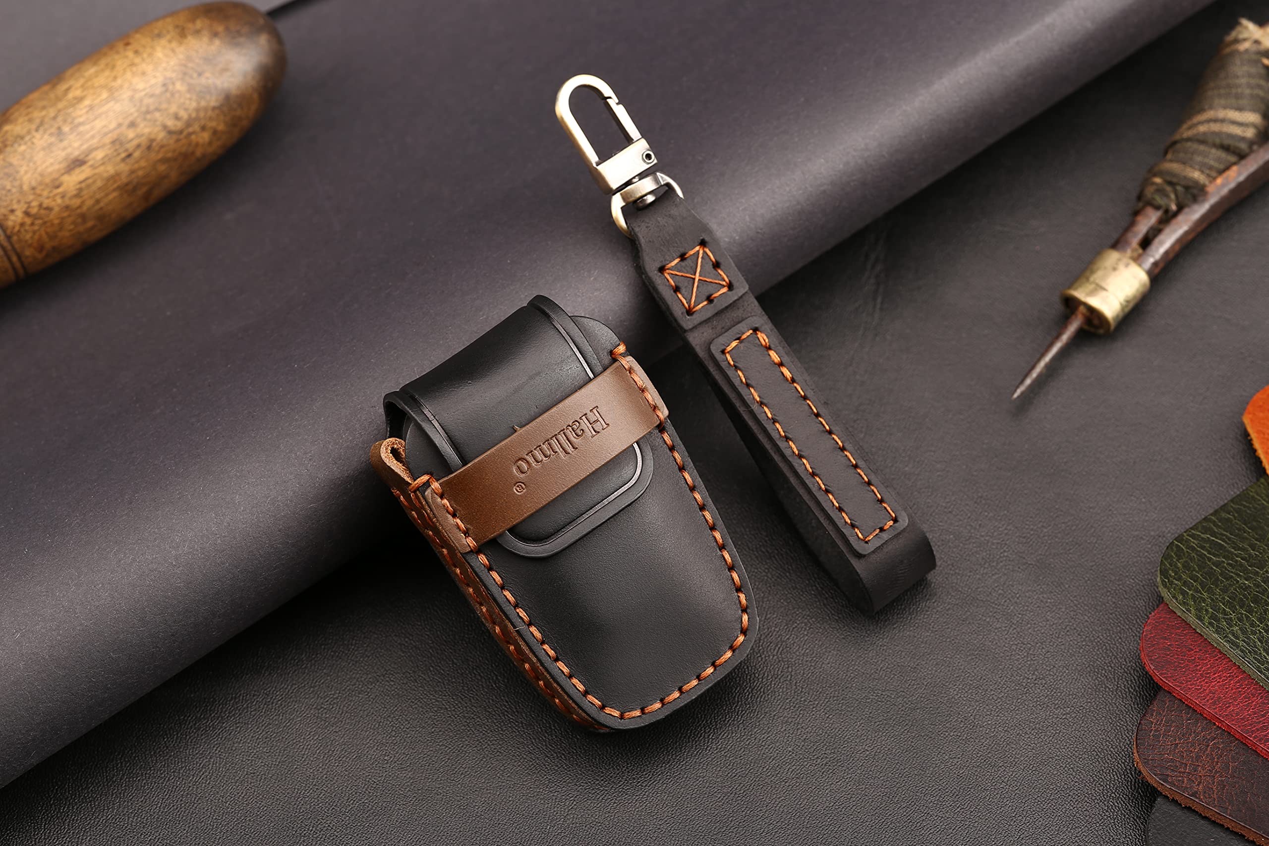 Genuine Leather Handmade Key Fob Cover - Premium Car Key Protector Case for Toyota Camry, RAV4, Corolla, Highlander, Land Cruiser, Prado (Fits 3/4/5/6 Button Keys, Black) - Perfect for Daily Use, Travel & Key Protection