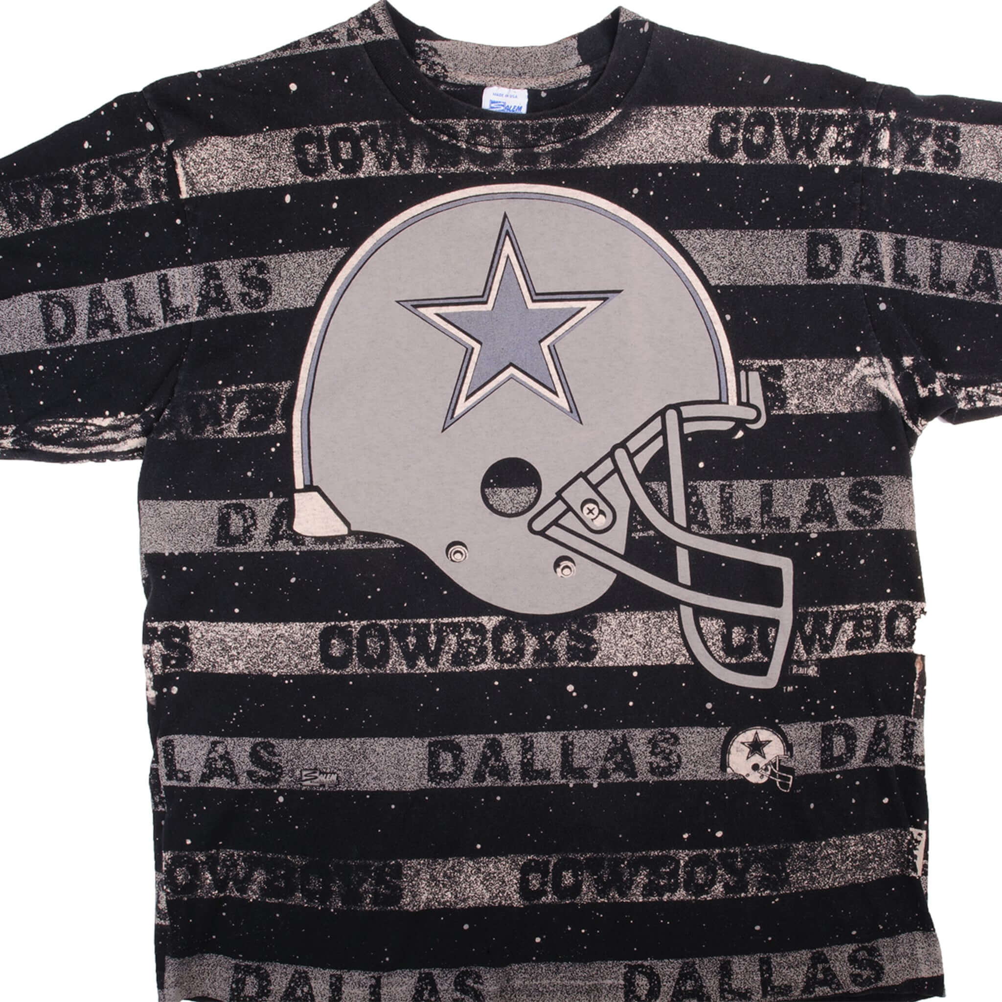 Vintage 1997 Dallas Cowboys NFL All Over Print T-Shirt Size XL - Made in USA - Perfect for Game Day, Sports Events & Retro Fashion Fans