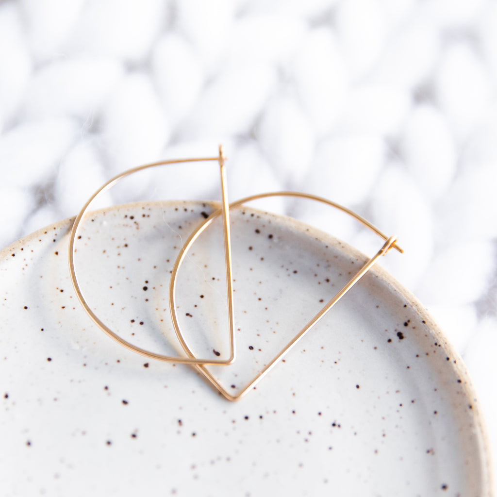 Freshie & Zero 14K Gold Half Moon Hoop Earrings for Women - Minimalist Dainty Jewelry for Everyday Wear, Date Night & Special Occasions