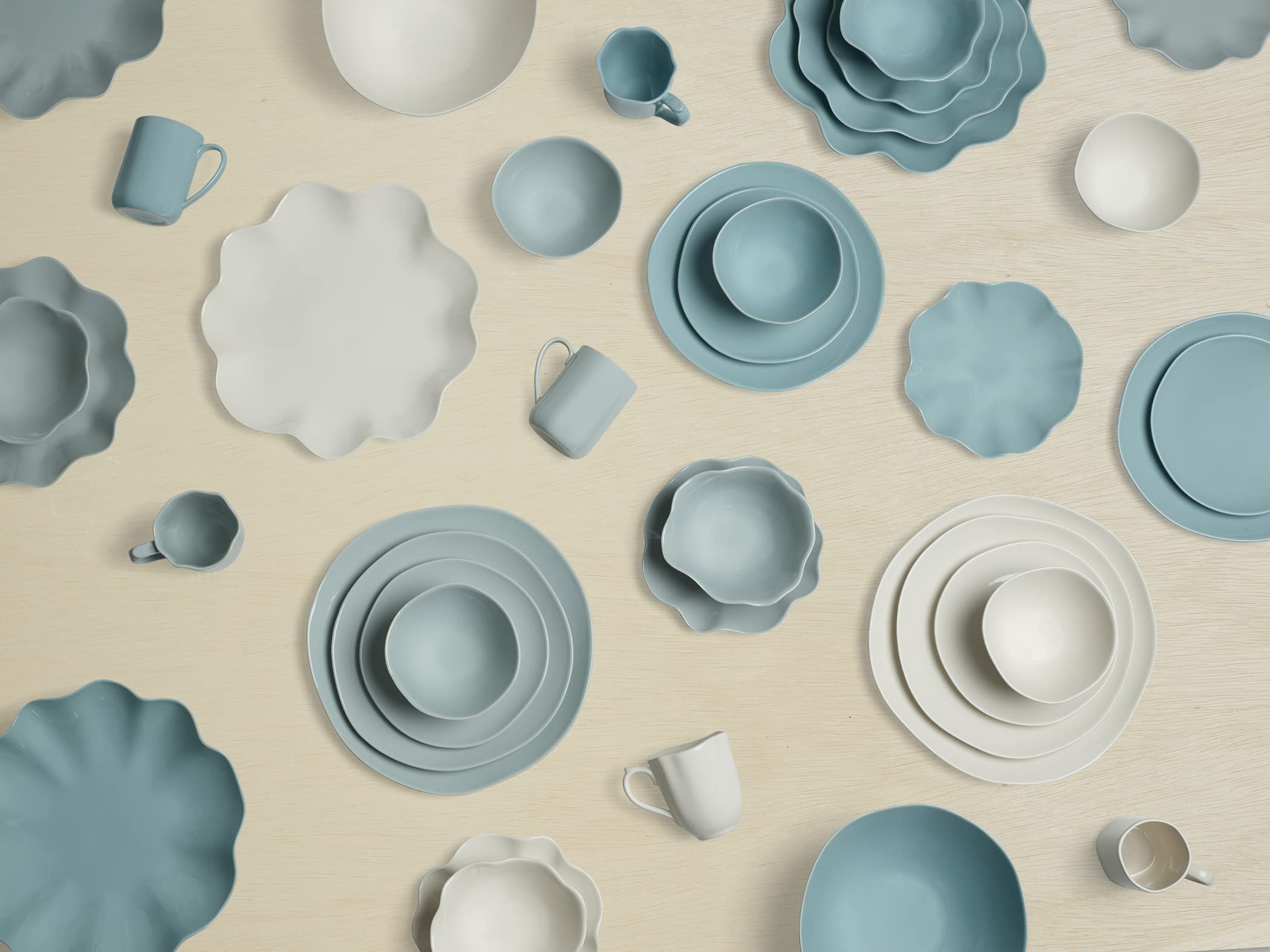 Sophie Conran Floret Round Platter by Portmeirion – 13