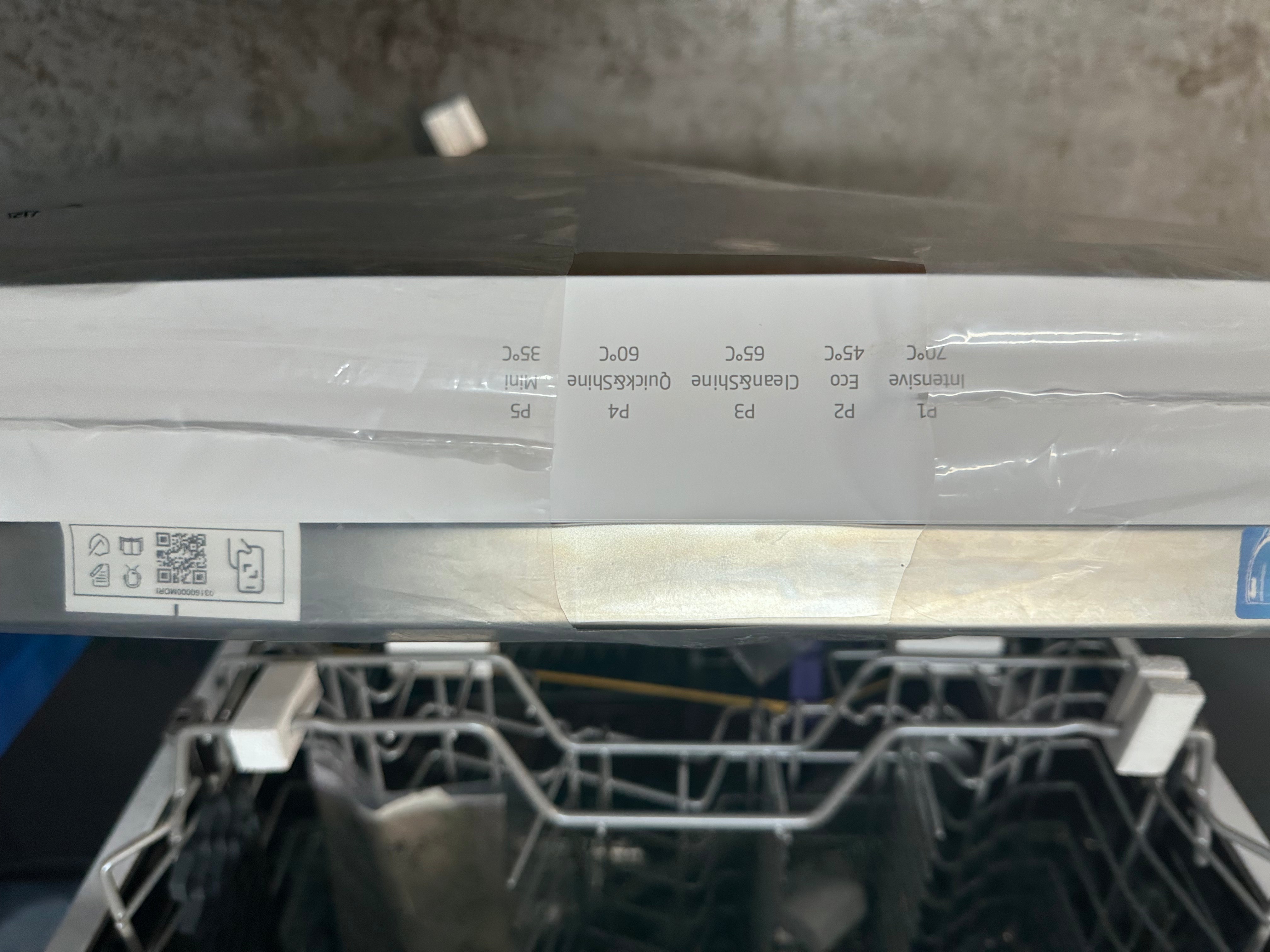 Beko BDFB1410W 14 Place Freestanding Dishwasher in White - Factory Second | Perfect for Small Kitchens, Apartments & Energy-Efficient Homes