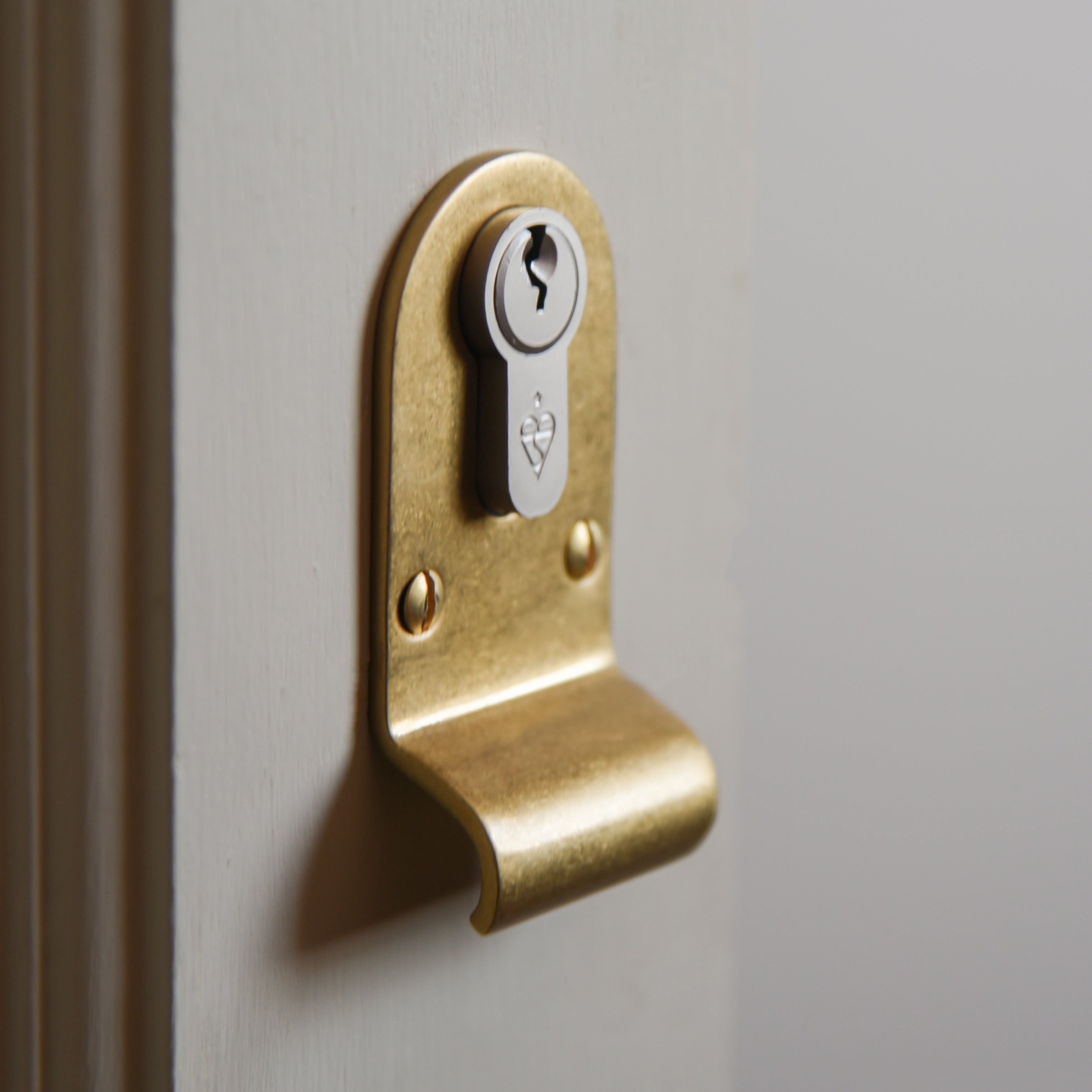Vintage Aged Brass Euro Cylinder Latch Pull - Classic Door Handle for Cabinets, Dressers & Furniture - Perfect for Home Decor & DIY Projects