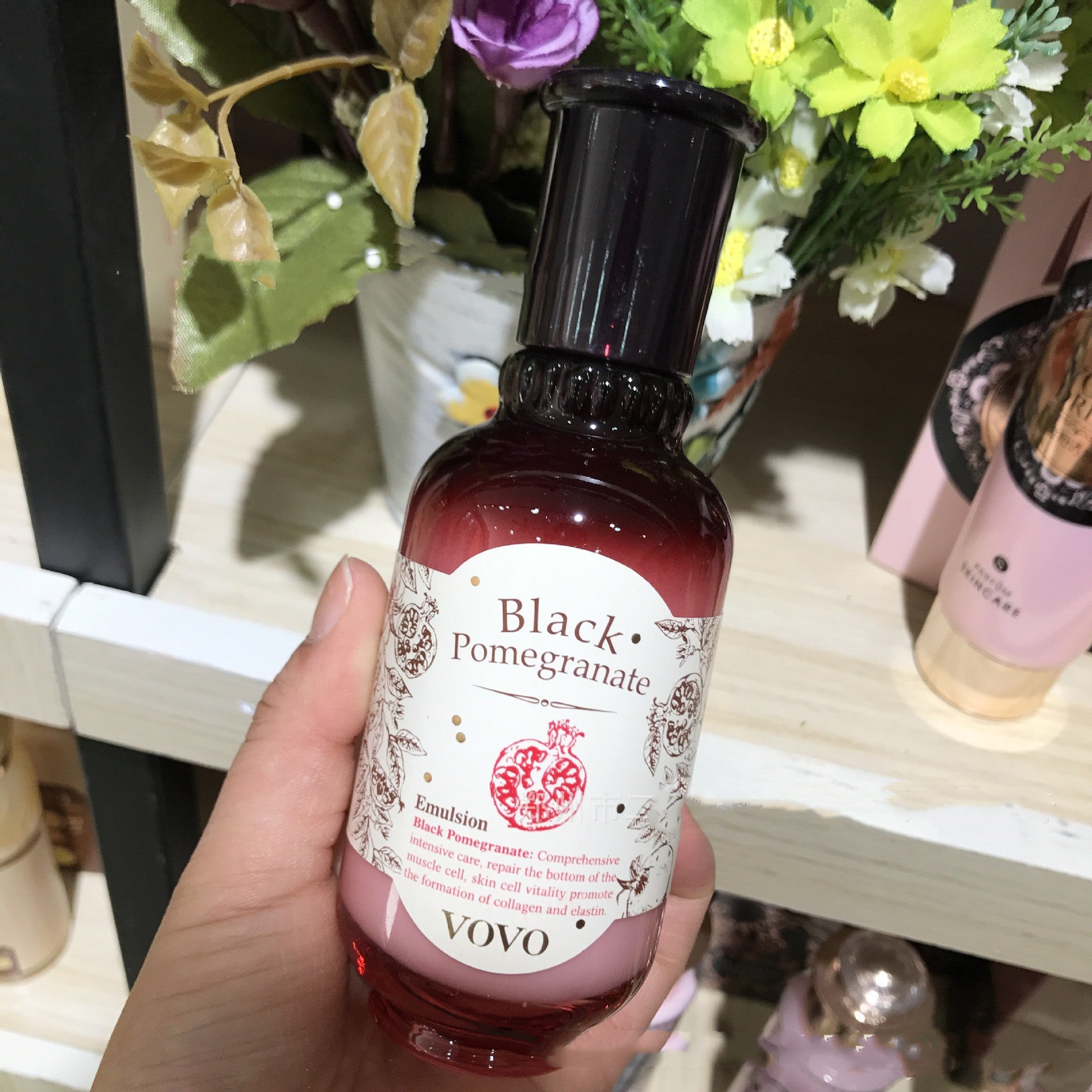 Pomegranate Water