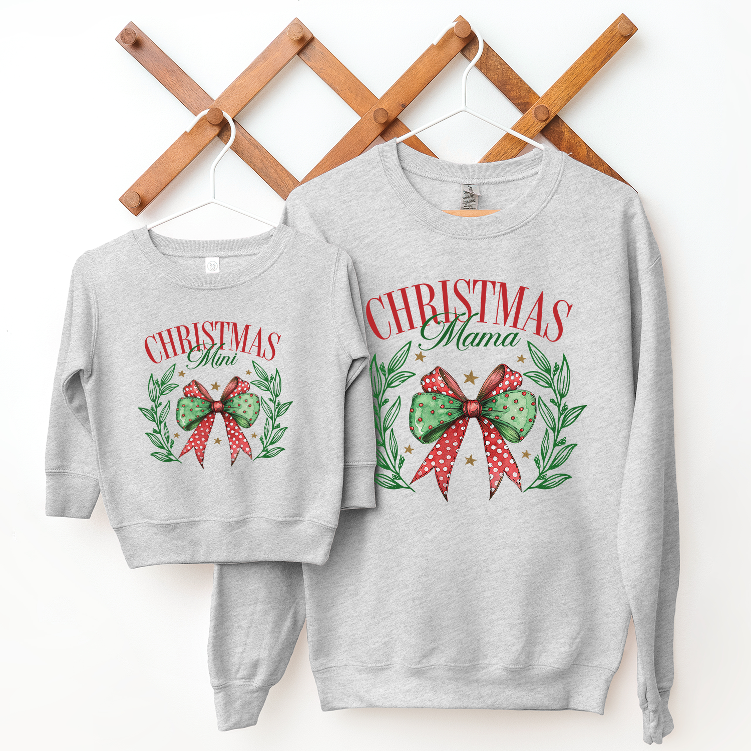 Christmas Mama & Mini Retro Bow Matching Sweatshirts - Mother Daughter Holiday Outfits for Family Photos & Festive Gatherings