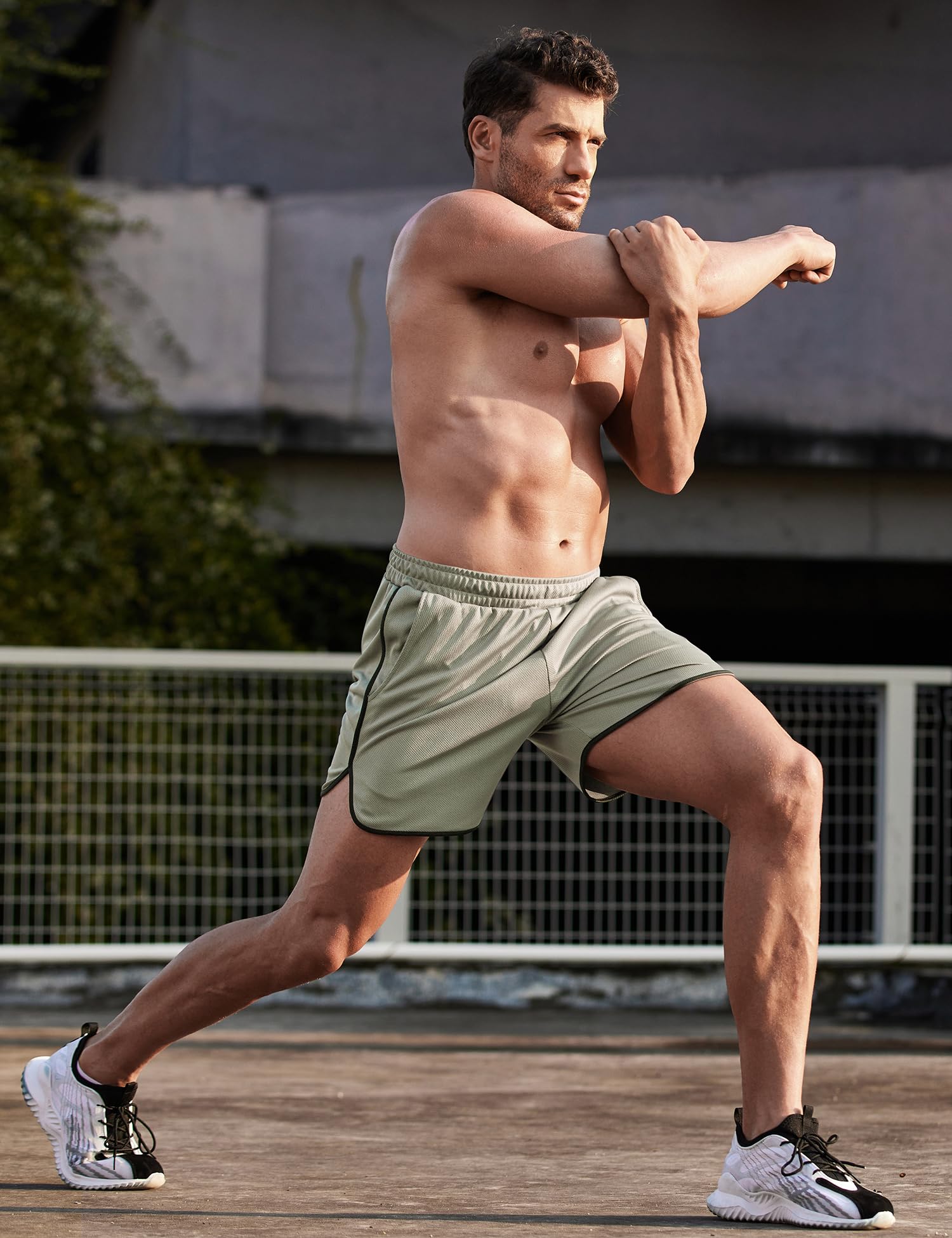 COOFANDY Men's Workout Shorts - Lightweight Gym Training Running Athletic Shorts with Pockets for Bodybuilding, Jogging & Casual Wear | Perfect for Gym, Running, Sports & Everyday Activities