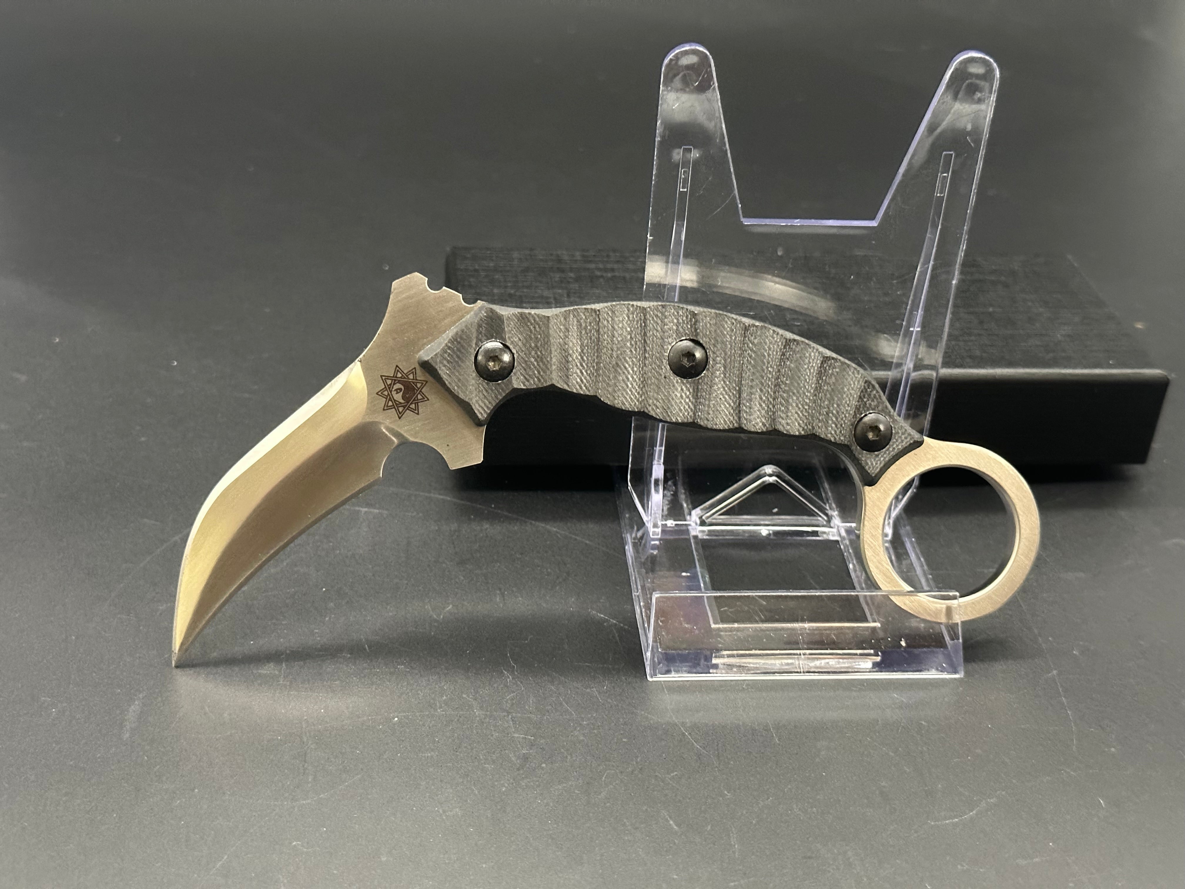 Derespina Karambit Knife - Tactical Folding Knife with Pocket Clip for Self Defense, Camping, and Outdoor Survival - High Carbon Stainless Steel Blade, Ergonomic Grip