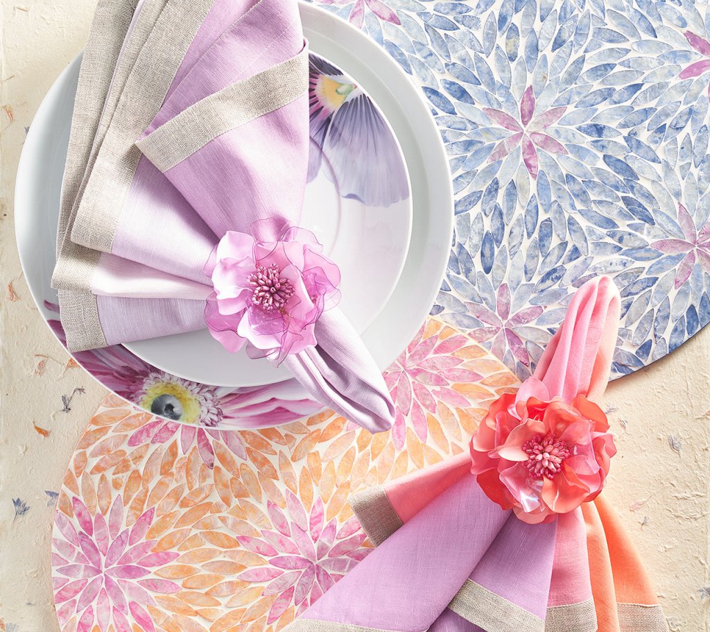 Elegant Gardenia Napkin Rings Set of 4 - Floral Table Decor for Weddings, Dinner Parties & Holiday Dining